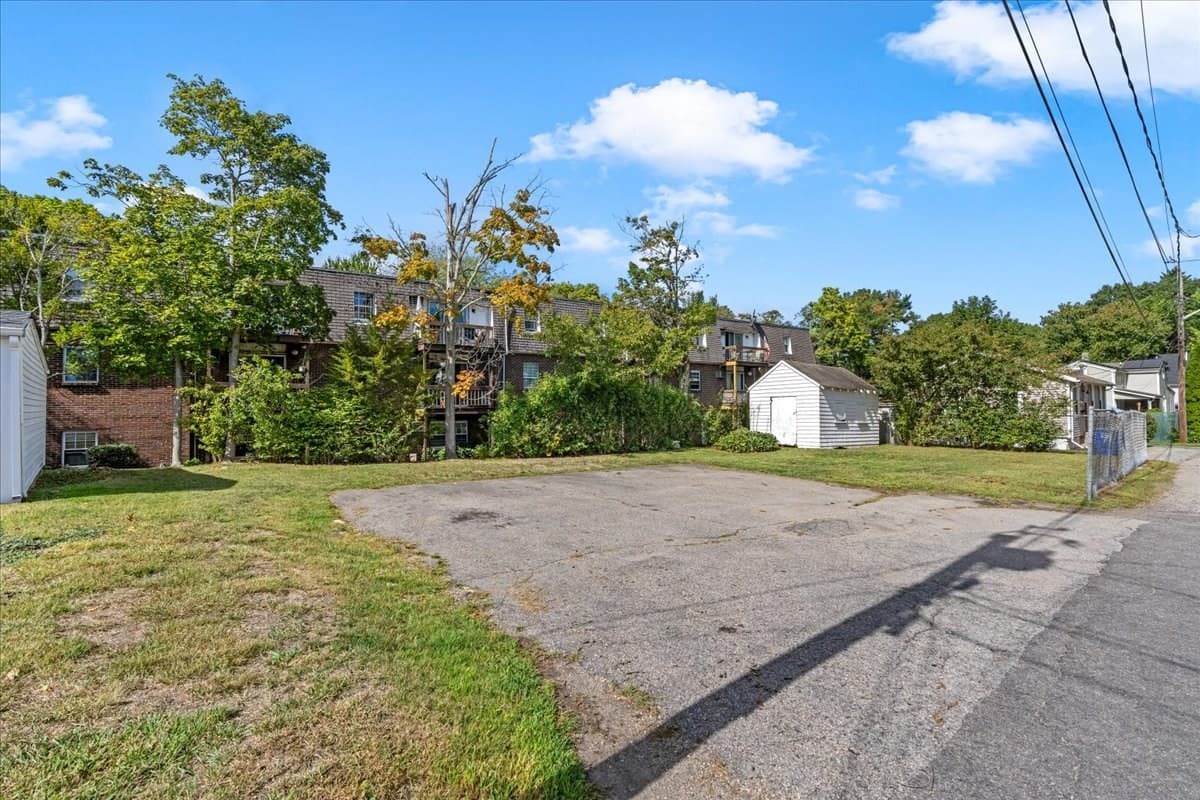 Commercial Sale at 17 North Ave, Rockland MA 02370, Rockland, photo 32 of 37