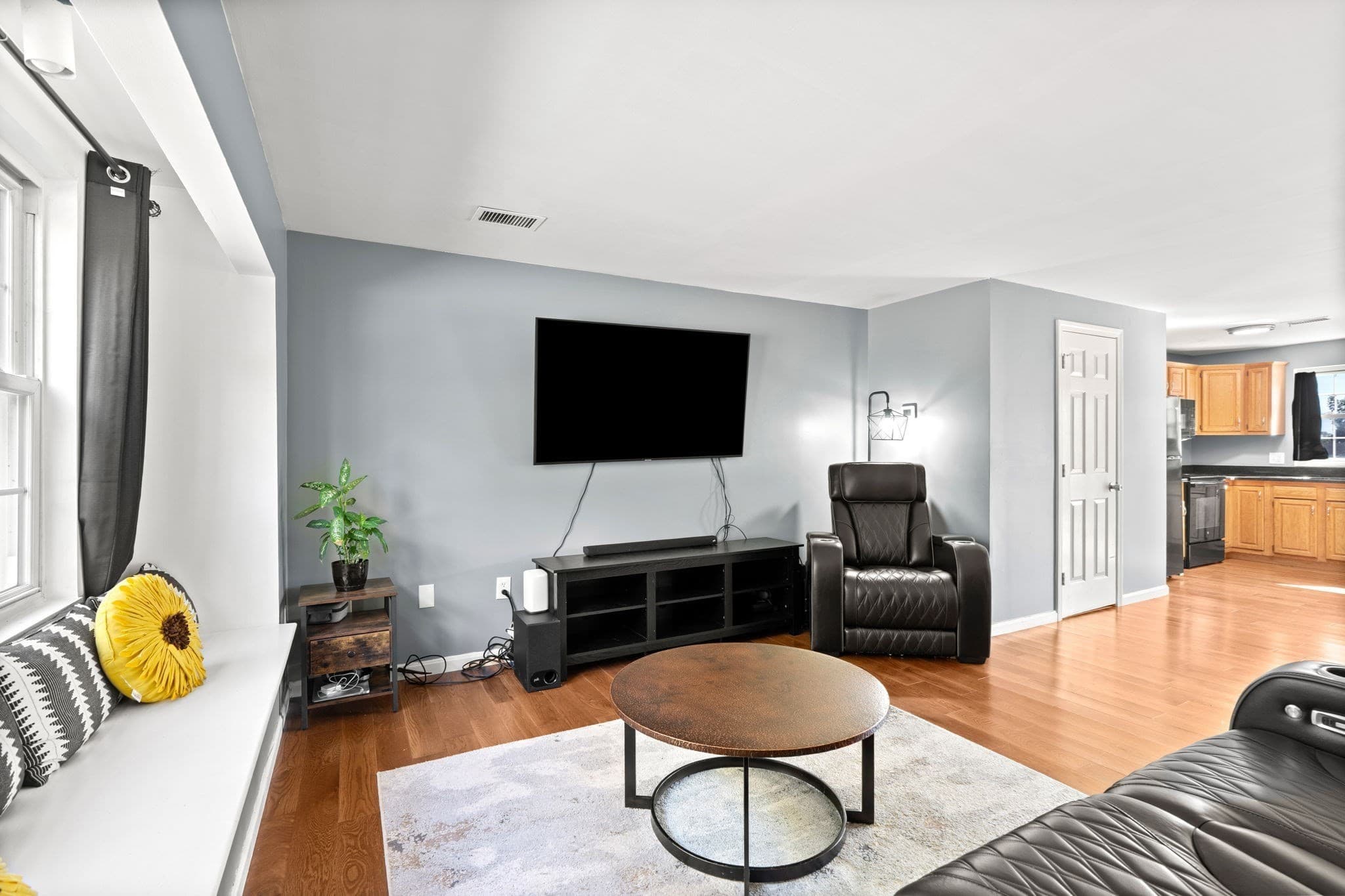 Condominium at 15 Mercury Ter # 15, Haverhill MA 01832, Haverhill, photo 13 of 31