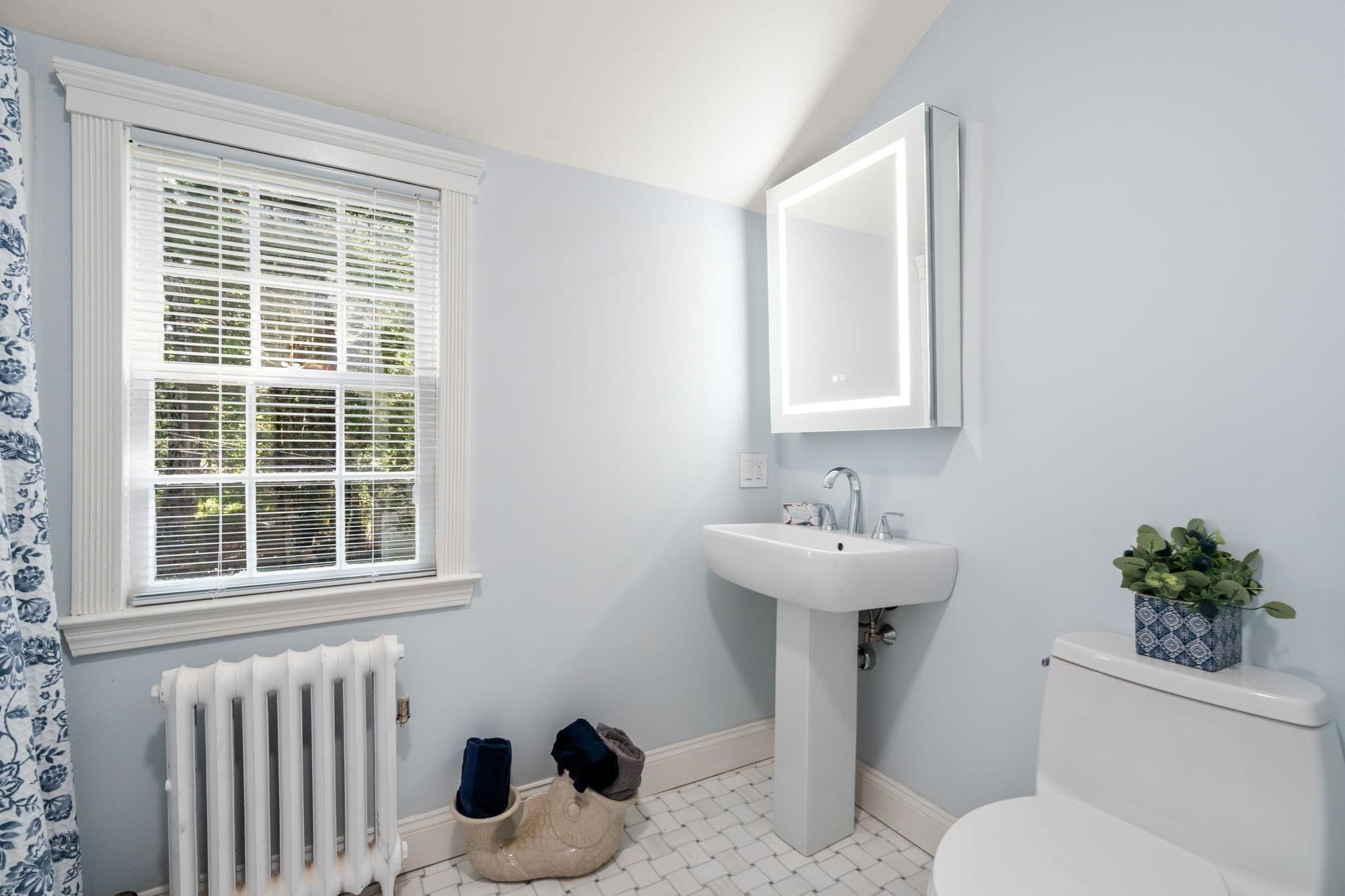 Single Family Residence at 43 Woodlawn Ave, Northampton MA 01060, Northampton, photo 24 of 30