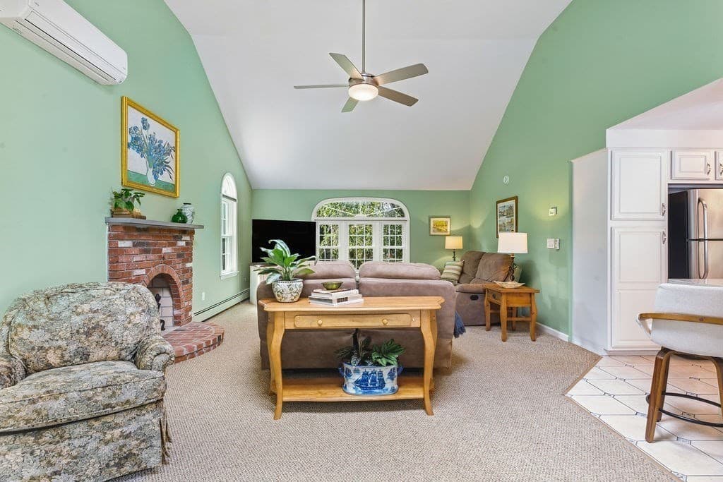 Single Family Residence at 18 Fredric Ln, Mansfield MA 02048, Mansfield, photo 26 of 42