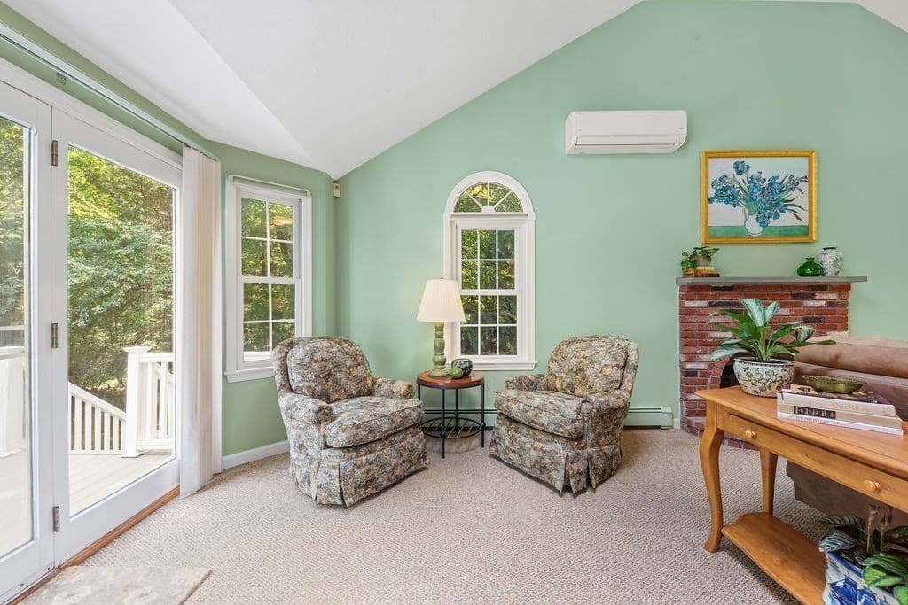 Single Family Residence at 18 Fredric Ln, Mansfield MA 02048, Mansfield, photo 24 of 42