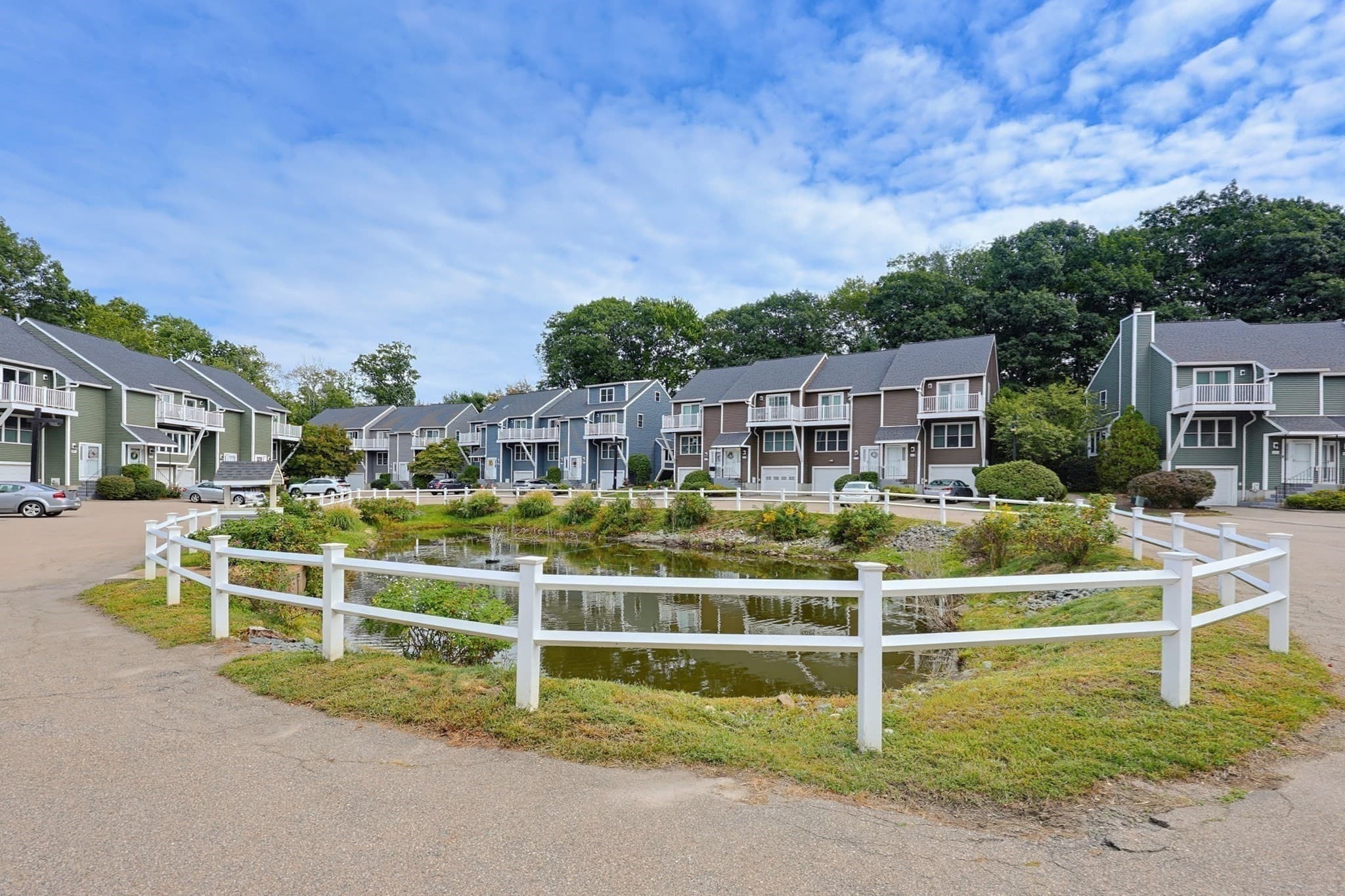 Condominium at 101 South Ave # 1003, Attleboro MA 02703, Attleboro, photo 6 of 38