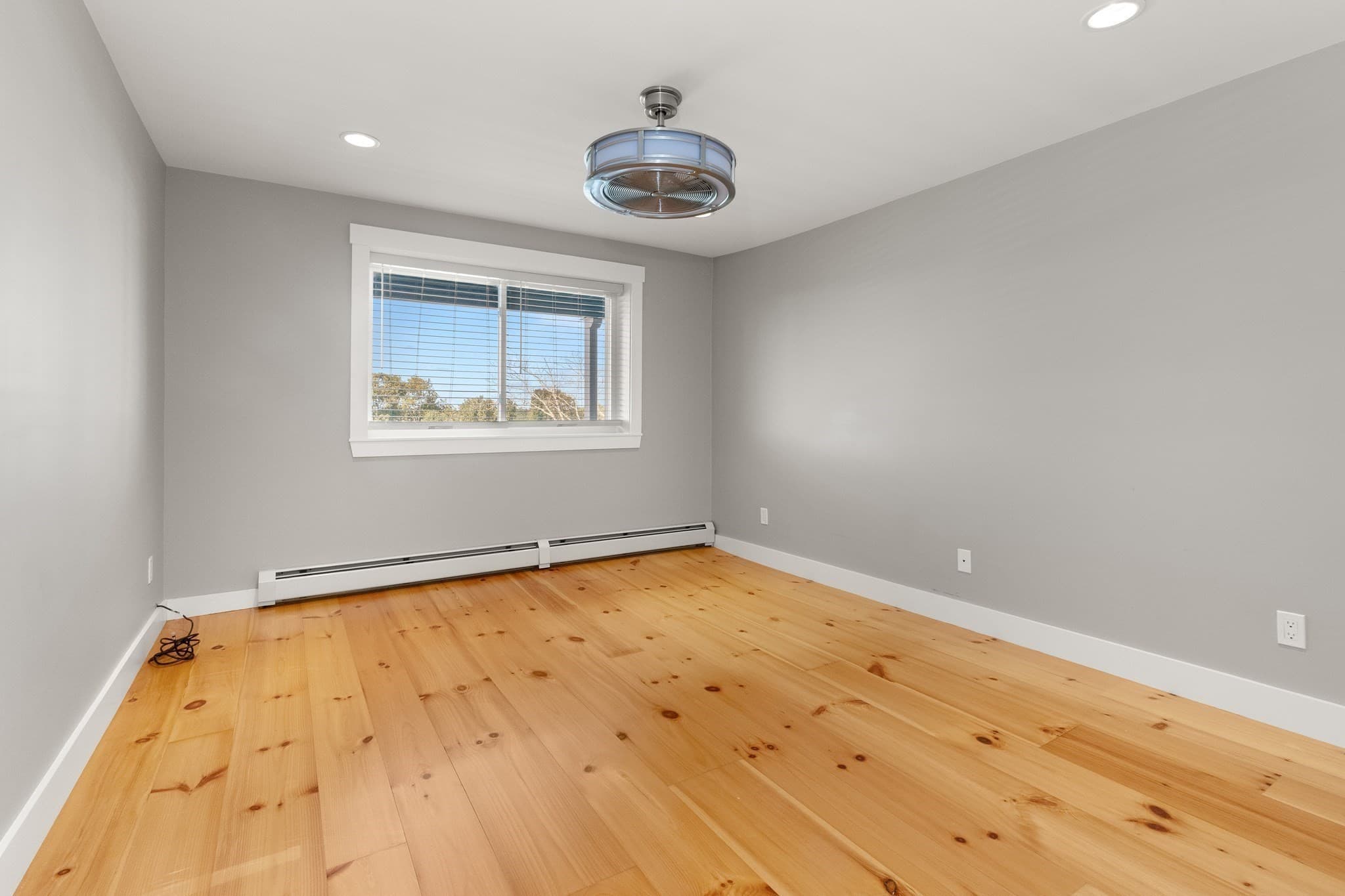 Condominium at 44 Lexington Ave # 37, Gloucester MA 01930, Gloucester, photo 13 of 25