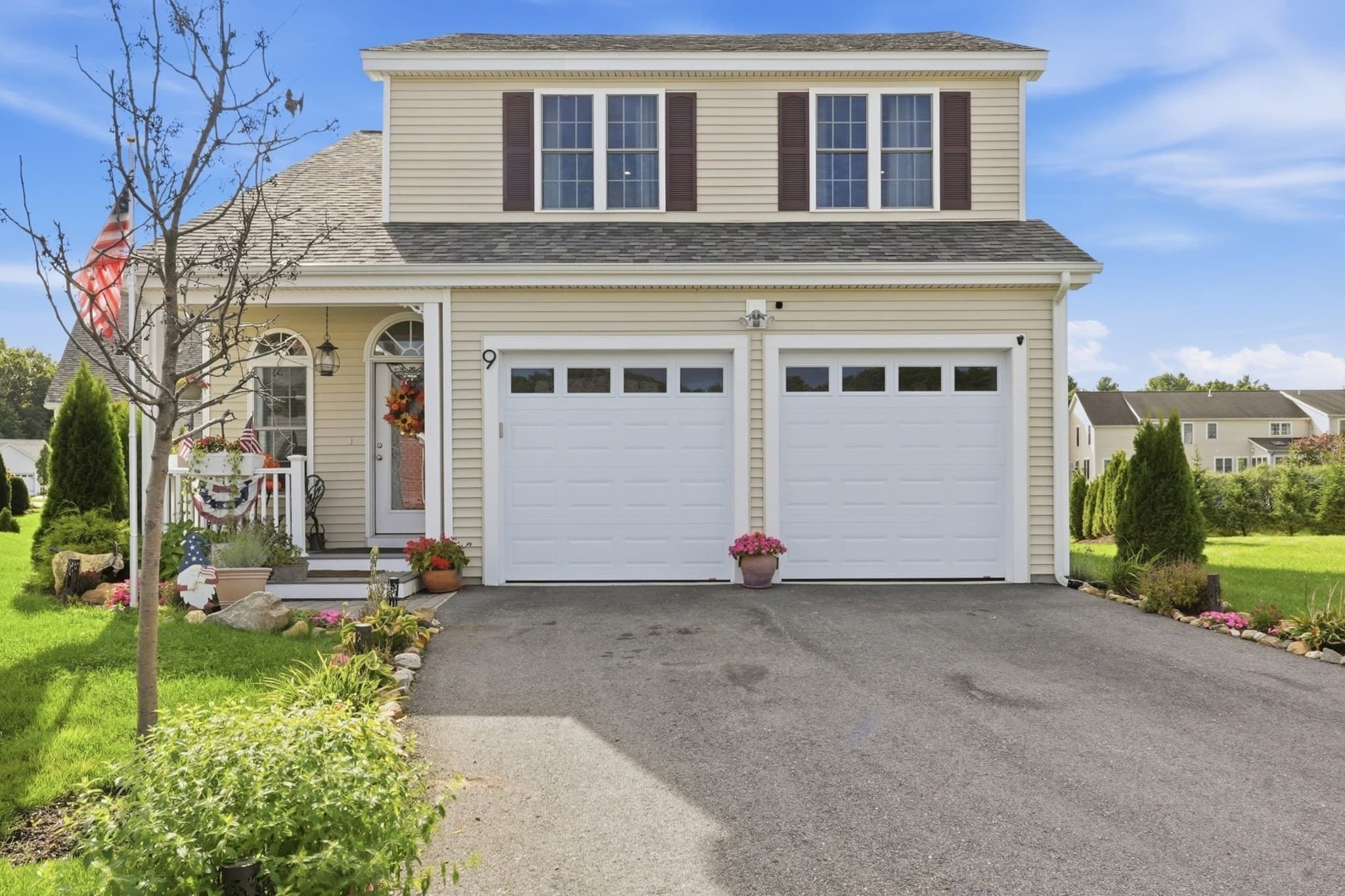 Condominium at 9 Settlers Ln # 583, Holden MA 01520, Holden, photo 2 of 41