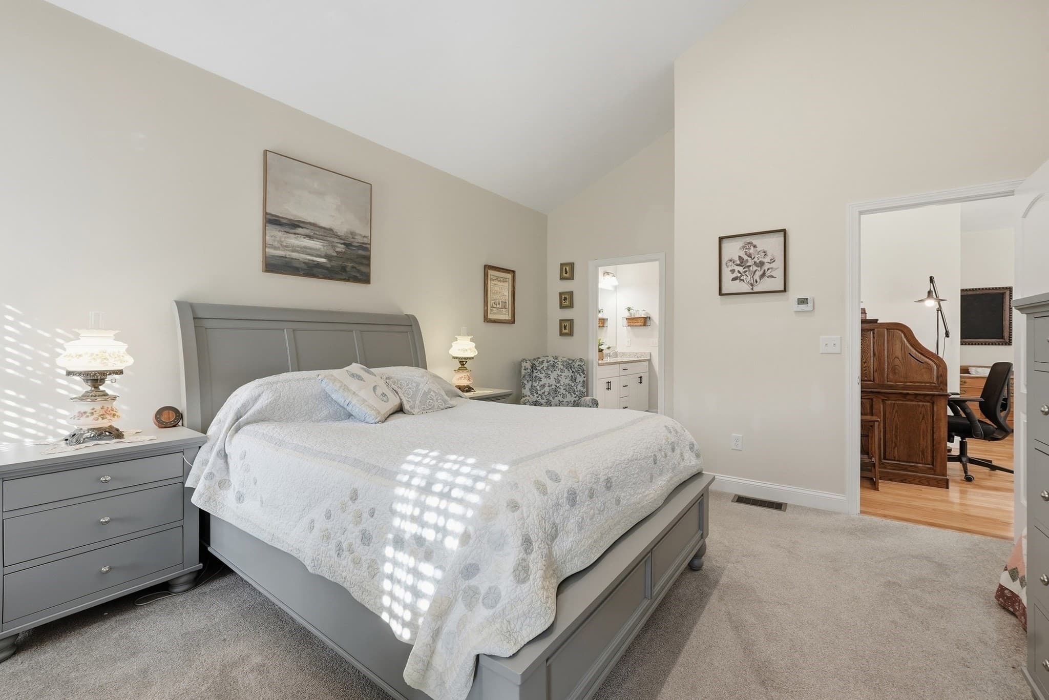 Condominium at 9 Settlers Ln # 583, Holden MA 01520, Holden, photo 31 of 41