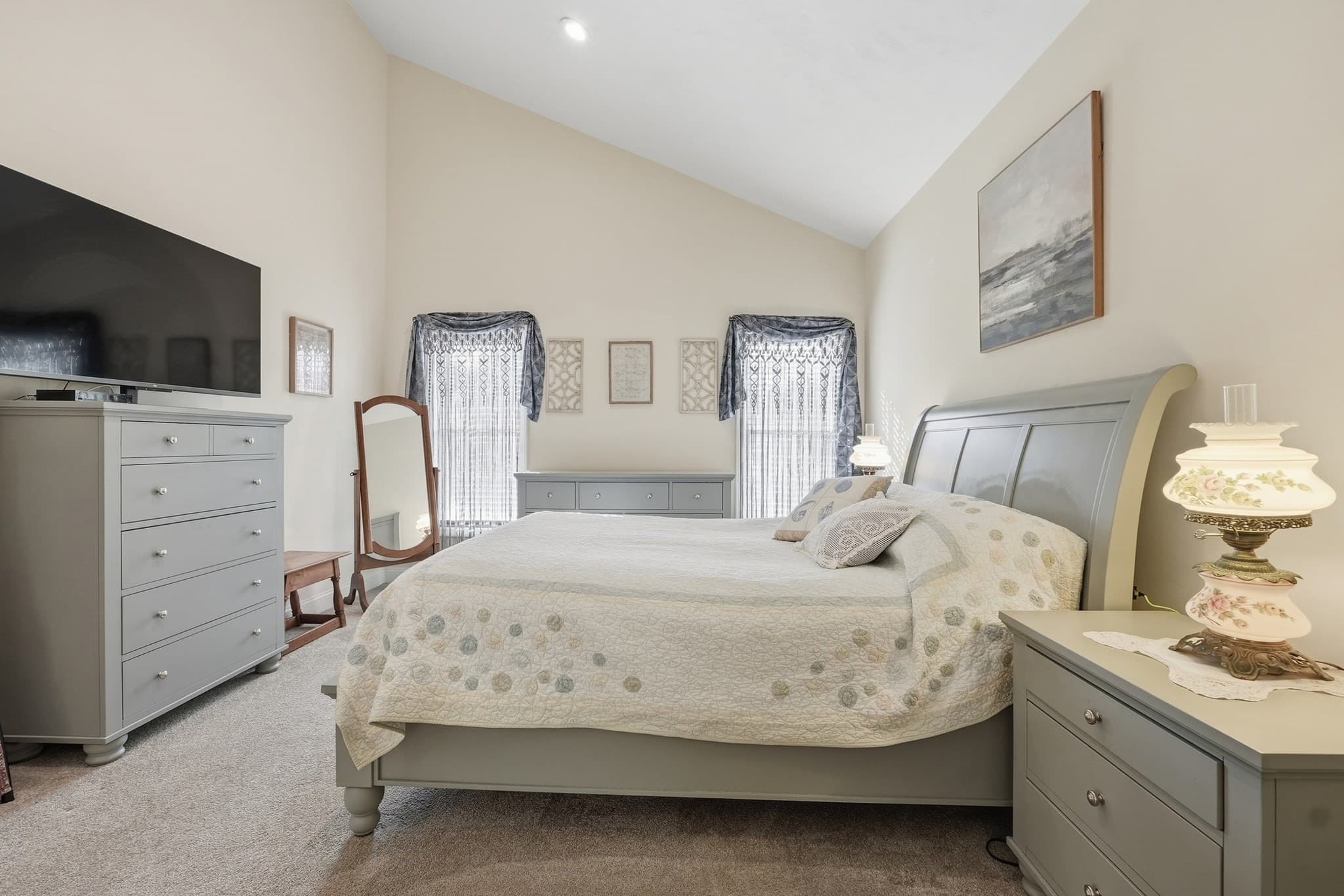 Condominium at 9 Settlers Ln # 583, Holden MA 01520, Holden, photo 29 of 41