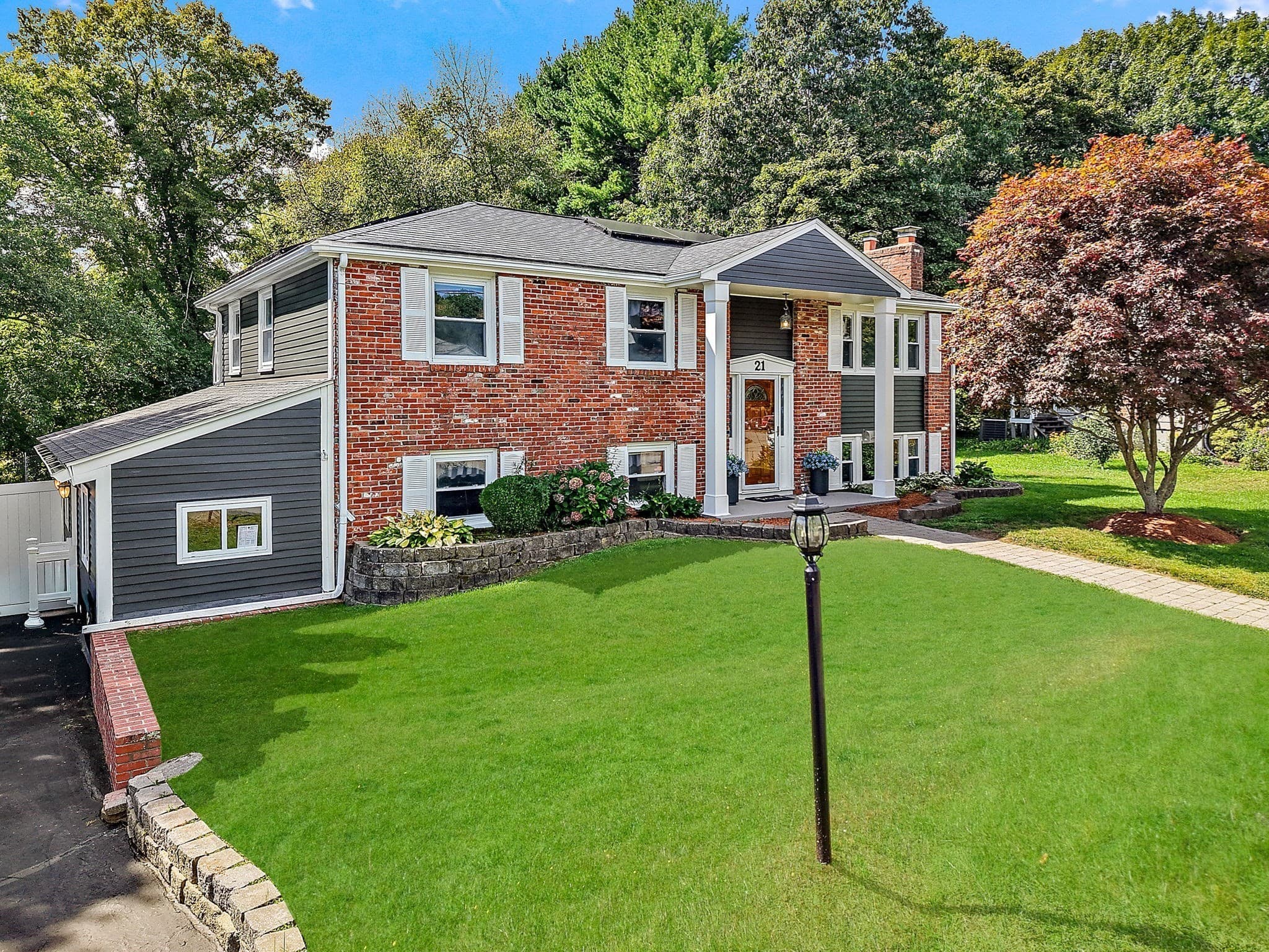Single Family Residence at 21 Puddingstone Ln, Bellingham MA 02019, Bellingham, photo 2 of 30