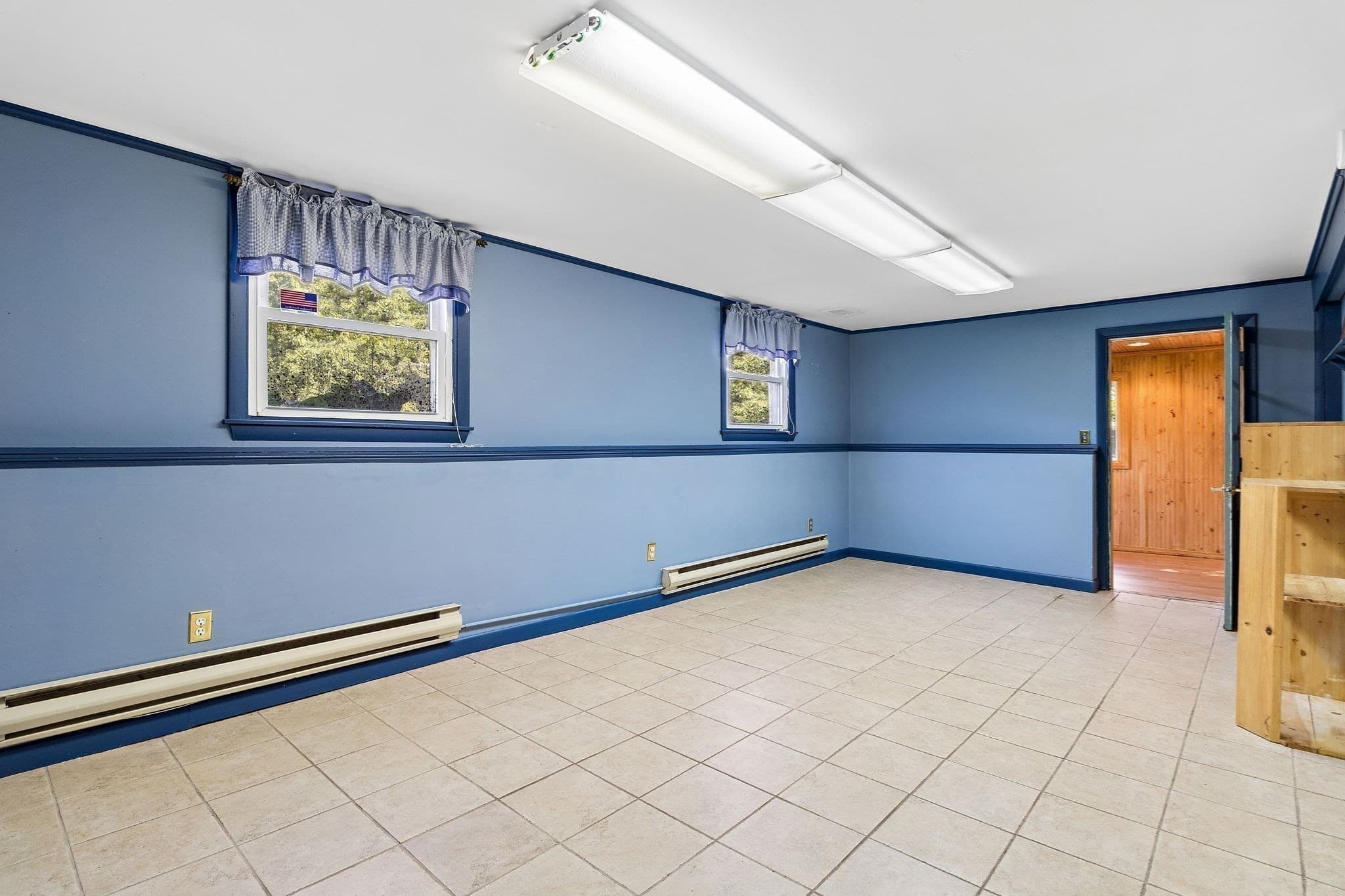 Single Family Residence at 21 Puddingstone Ln, Bellingham MA 02019, Bellingham, photo 17 of 30