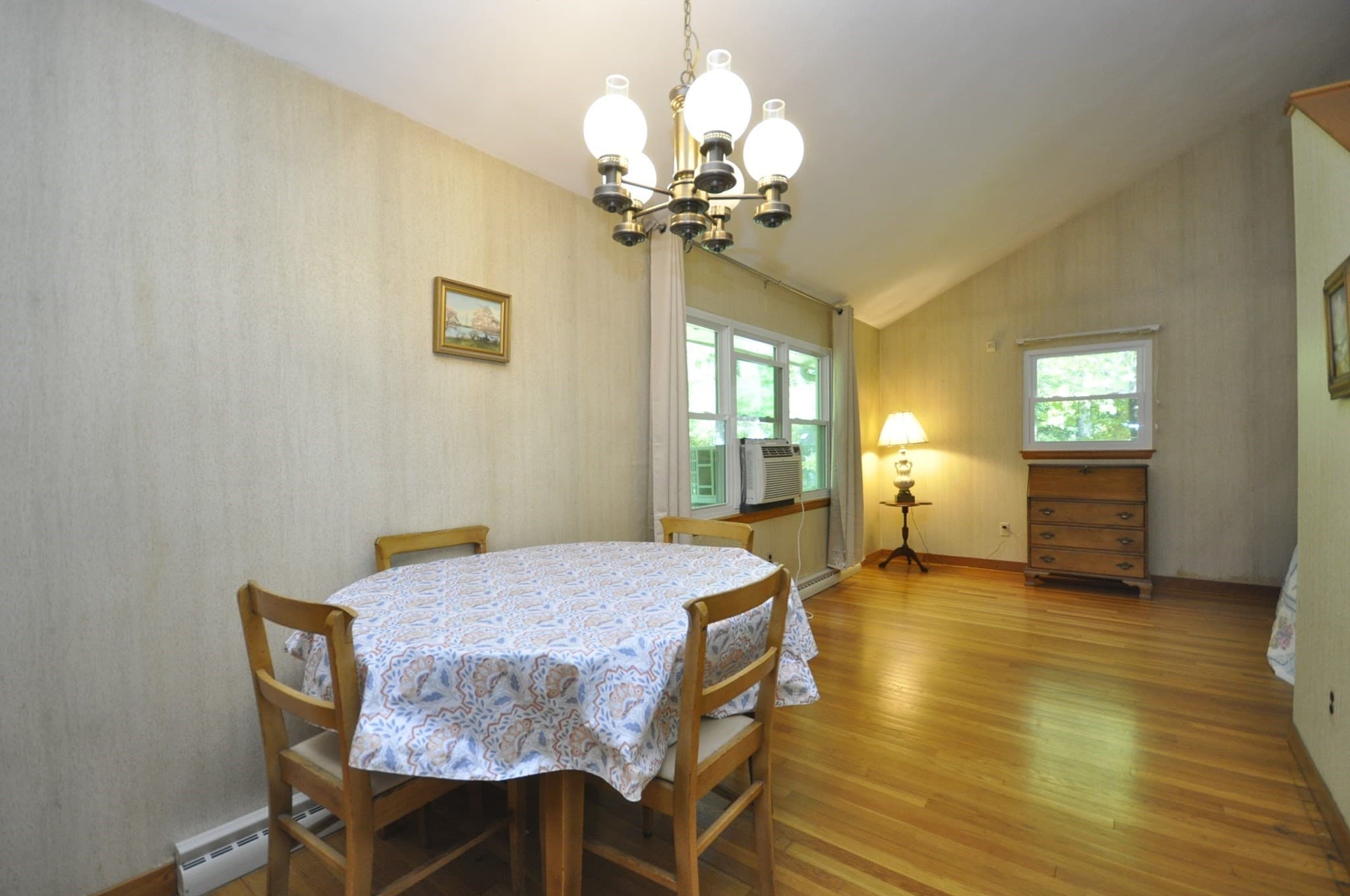 Single Family Residence at 122 Sunset Dr, Brockton MA 02301, Brockton, photo 10 of 23