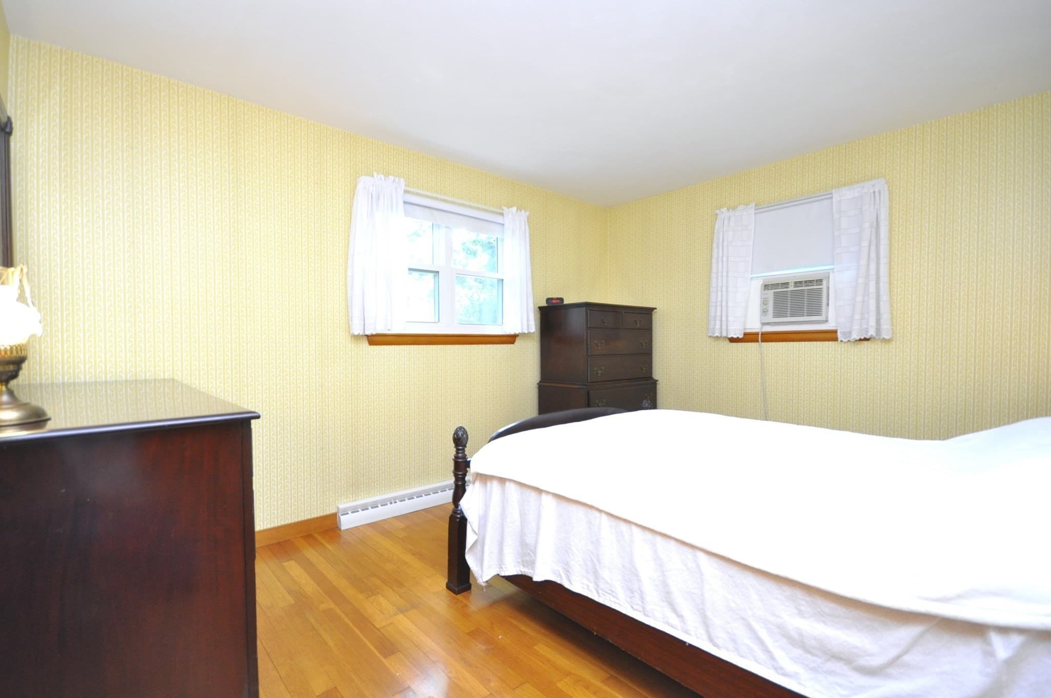 Single Family Residence at 122 Sunset Dr, Brockton MA 02301, Brockton, photo 14 of 23