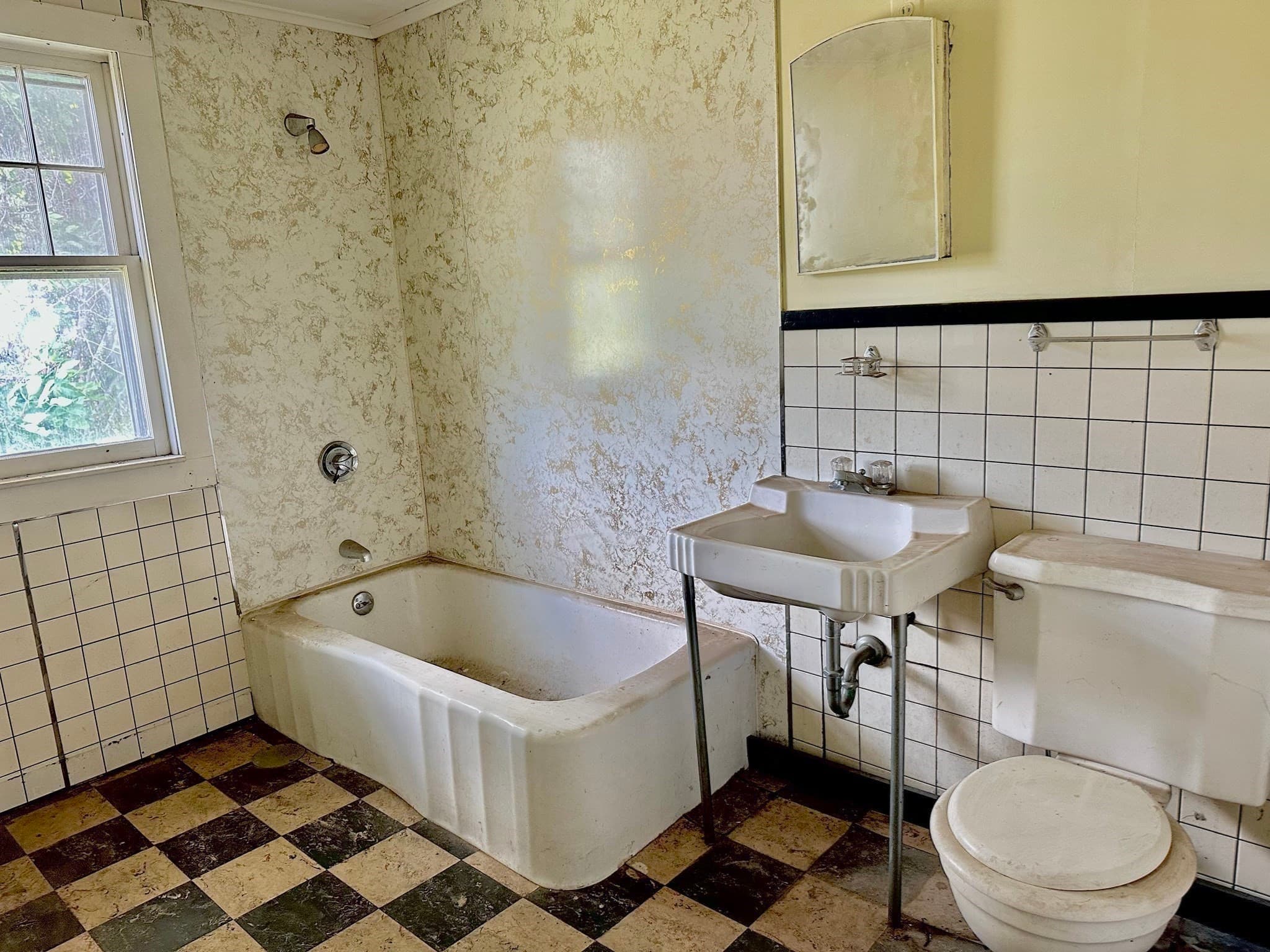 Single Family Residence at 31 Fair St, Northampton MA 01060, Northampton, photo 13 of 22