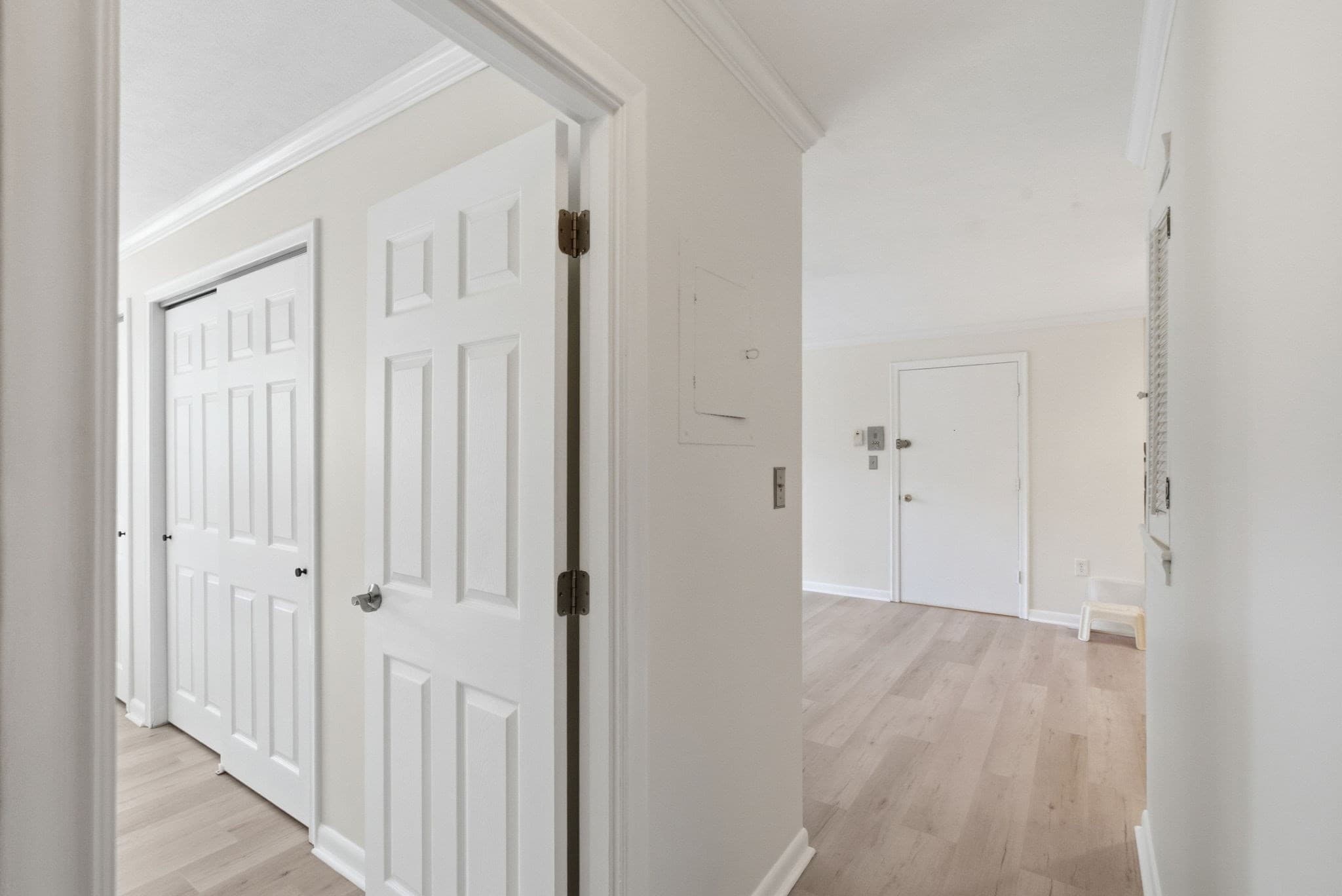 Condominium at 1323 Worcester Rd # E6, Framingham MA 01701, Framingham, photo 13 of 31