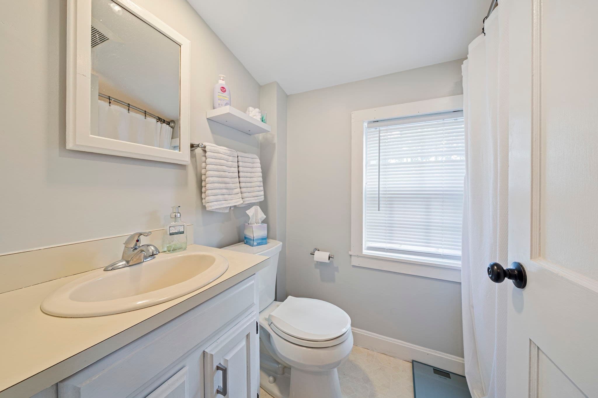 Single Family Residence at 338 Green St, Weymouth MA 02191, Weymouth, photo 15 of 23