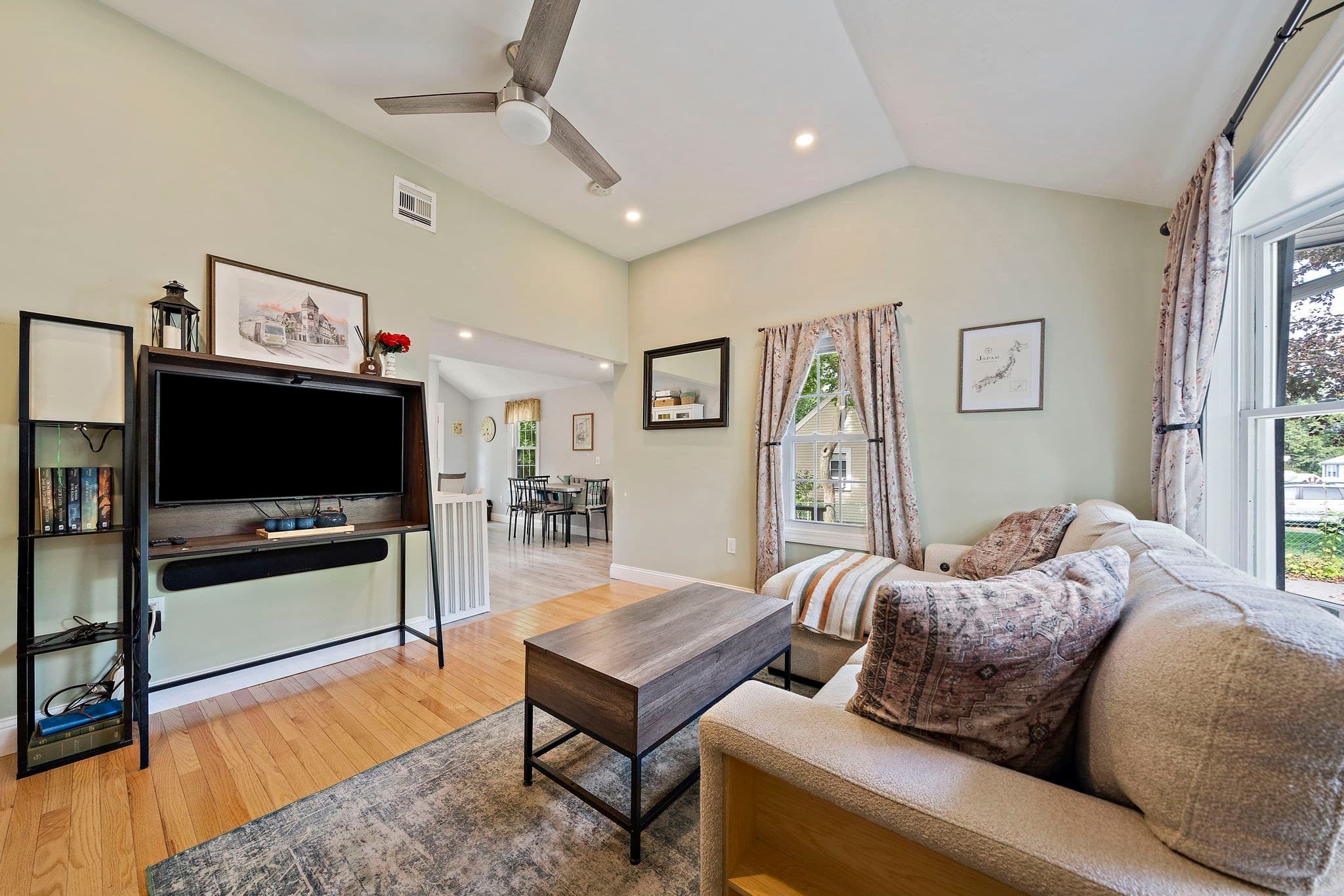 Single Family Residence at 45 Coleman St, Abington MA 02351, Abington, photo 7 of 21