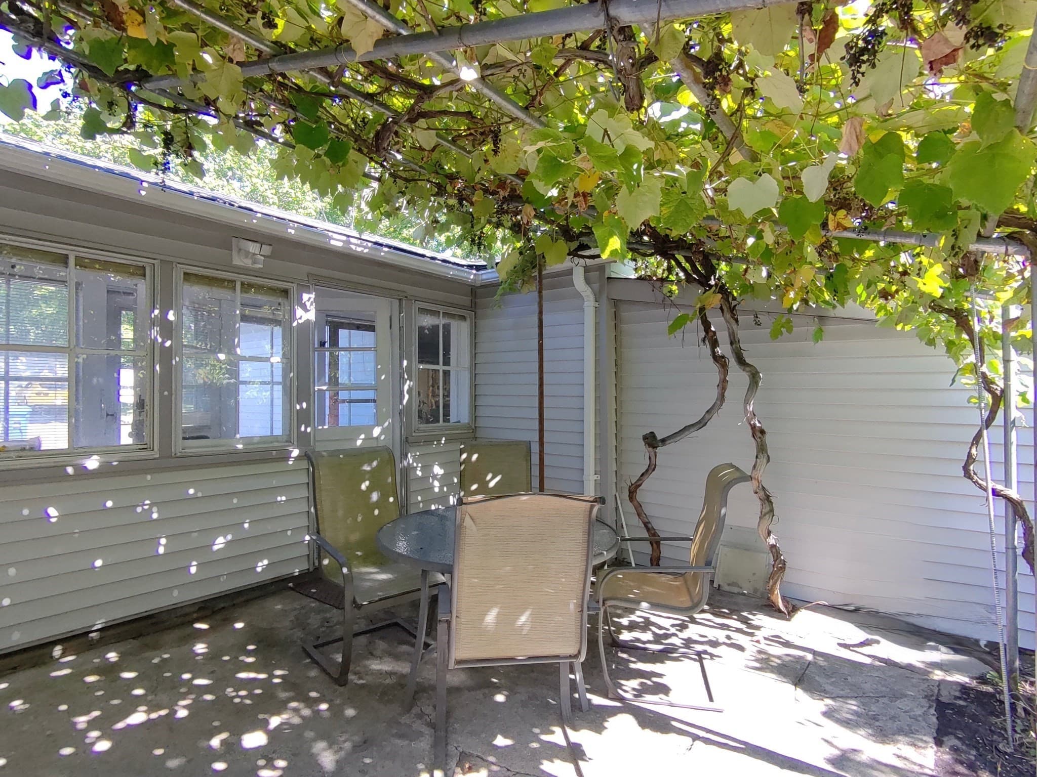 Single Family Residence at 285 Huttleston Ave, Fairhaven MA 02719, Fairhaven, photo 17 of 18