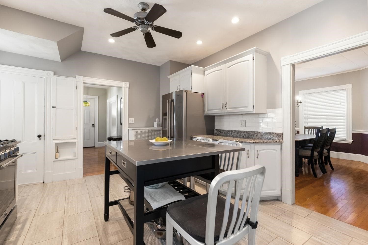 Single Family Residence at 5 Walnut St, Wakefield MA 01880, Wakefield, photo 23 of 35