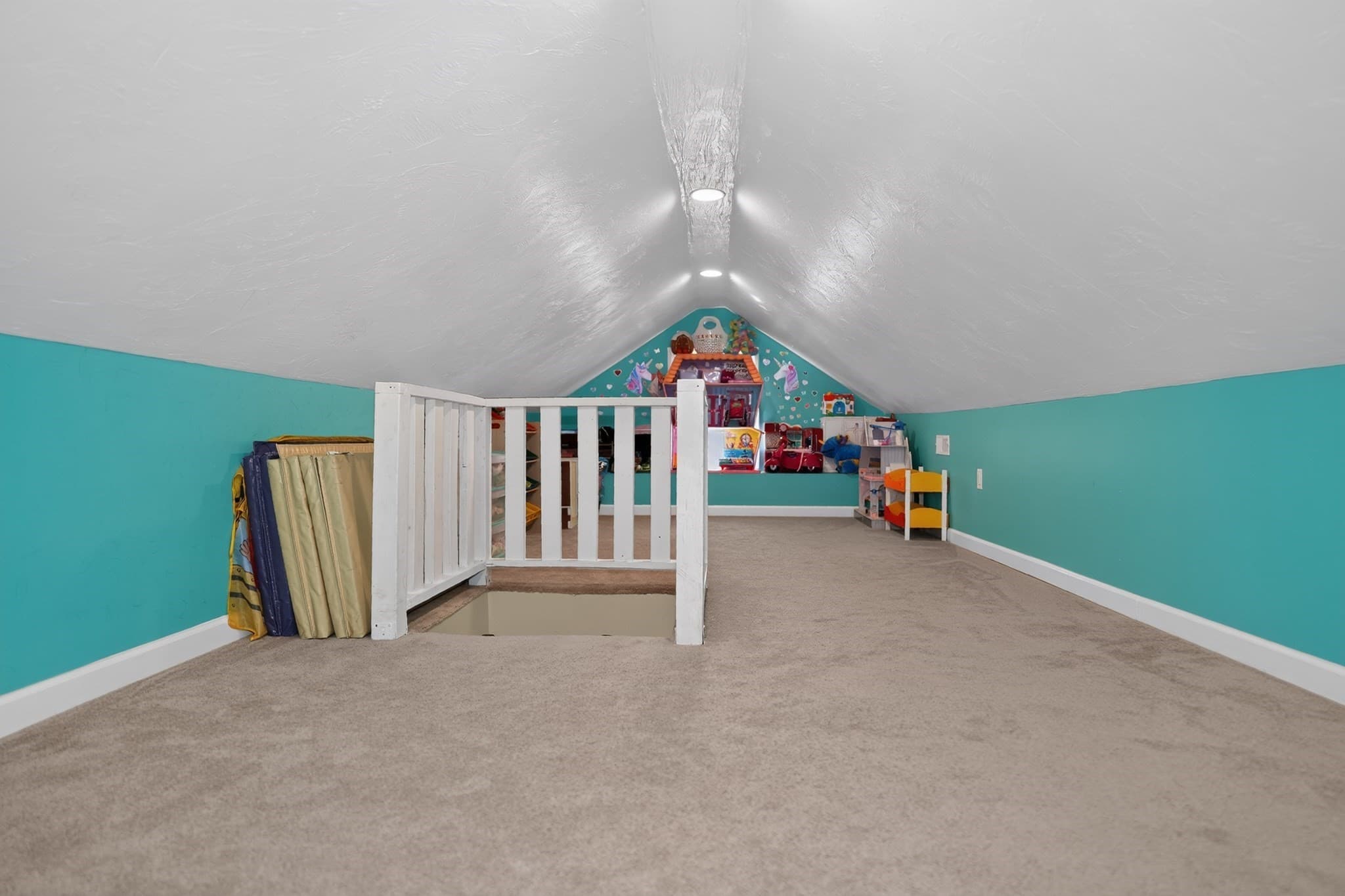 Single Family Residence at 71 River St, Leominster MA 01453, Leominster, photo 23 of 34
