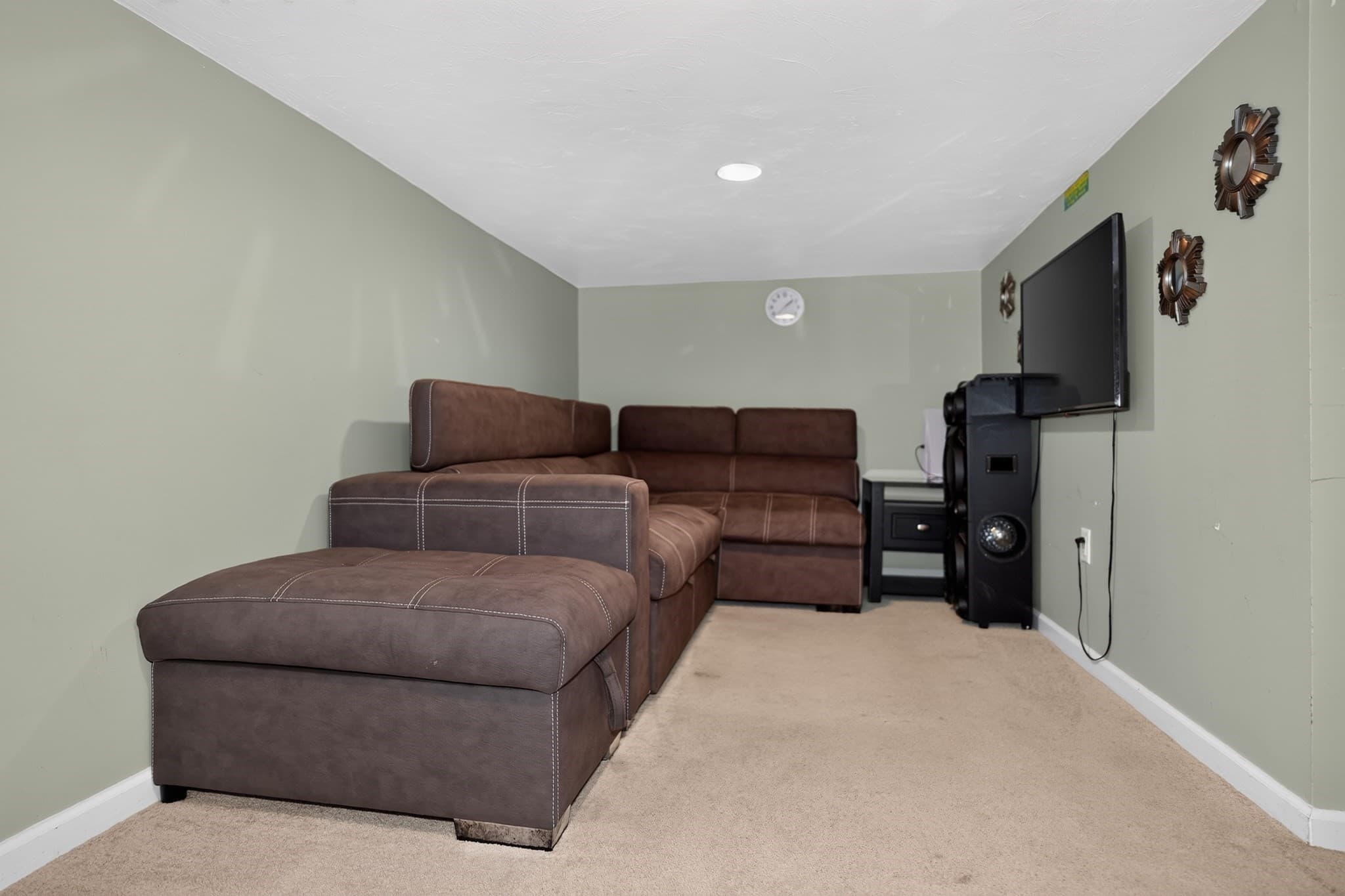 Single Family Residence at 71 River St, Leominster MA 01453, Leominster, photo 25 of 34