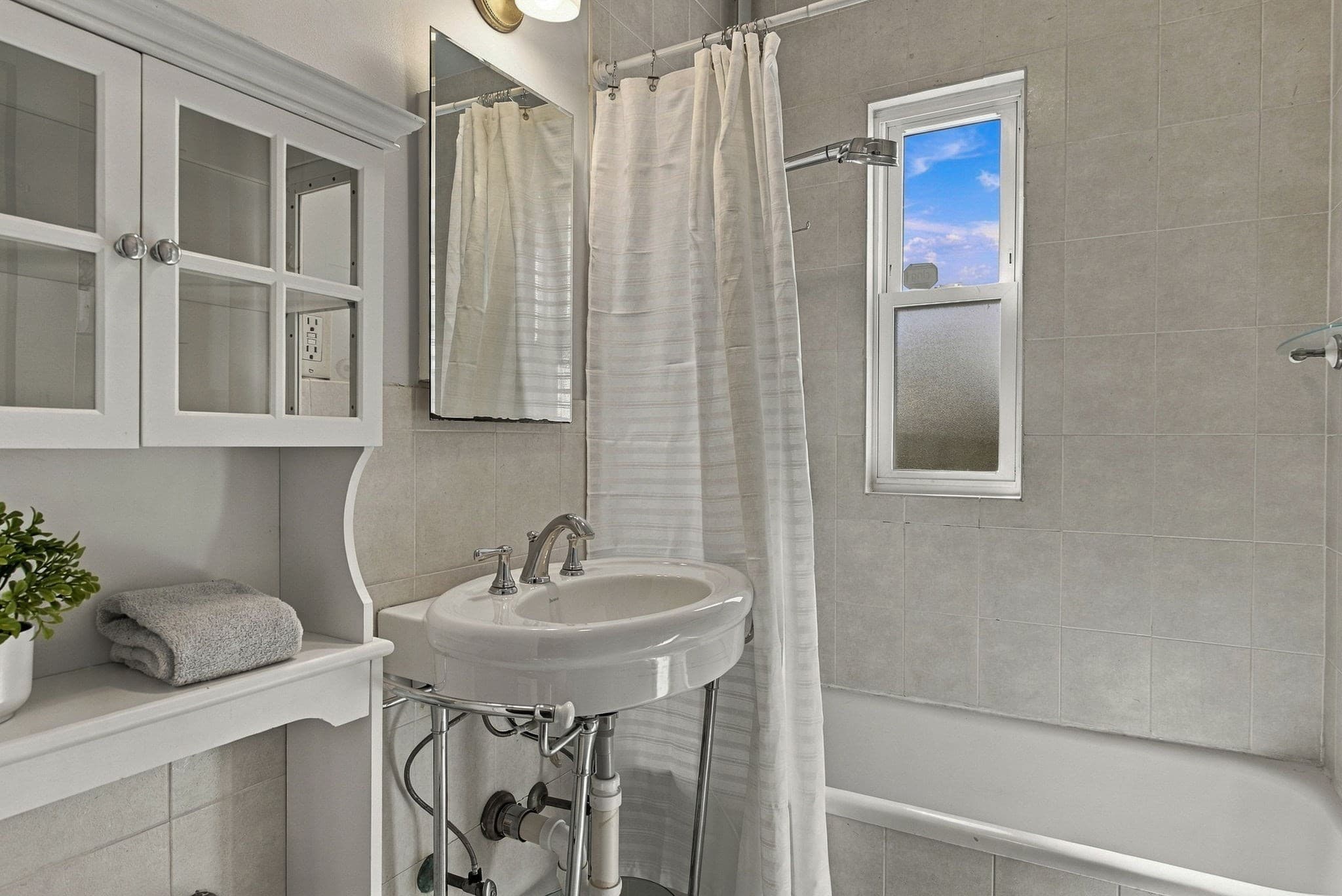 Condominium at 5 Haskell Street # 43, Cambridge MA 02140, Cambridge, photo 15 of 27