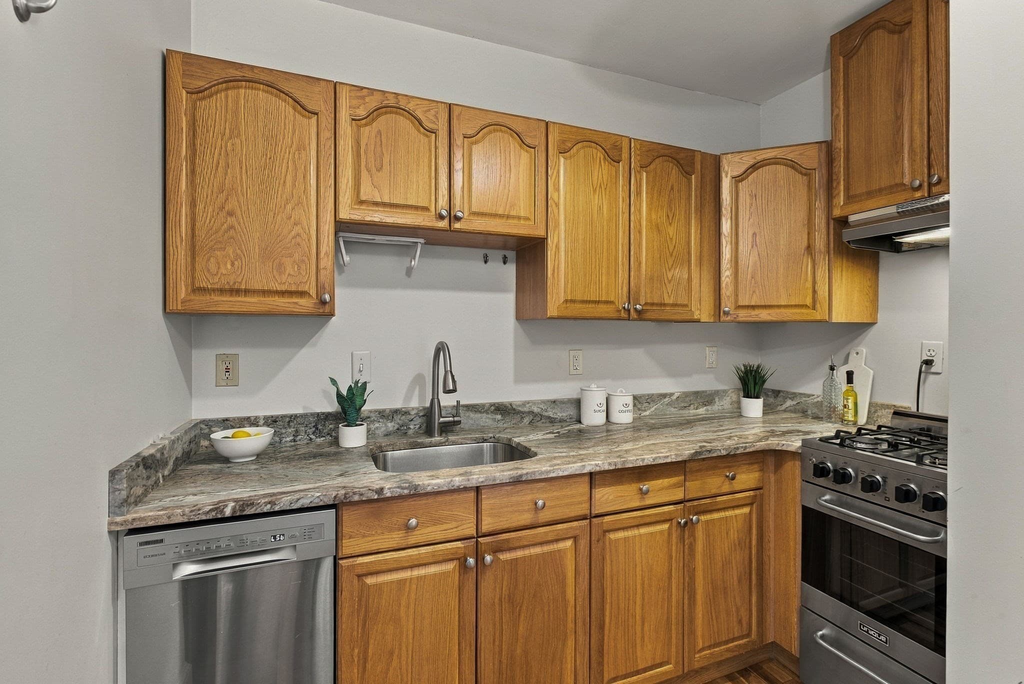 Condominium at 5 Haskell Street # 43, Cambridge MA 02140, Cambridge, photo 11 of 27