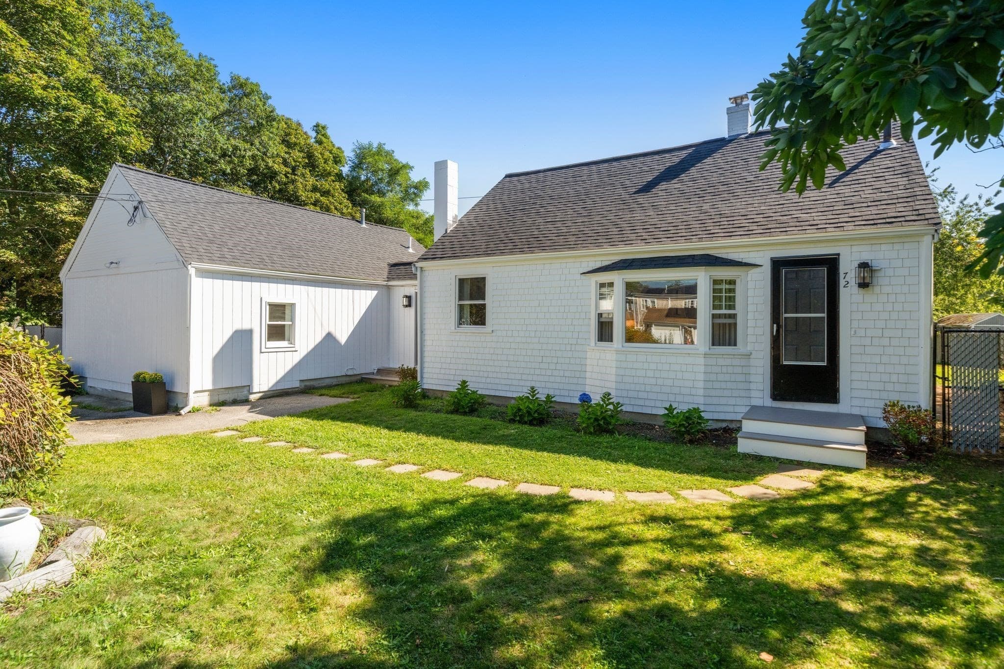 72 Grove St, Barnstable MA 02601