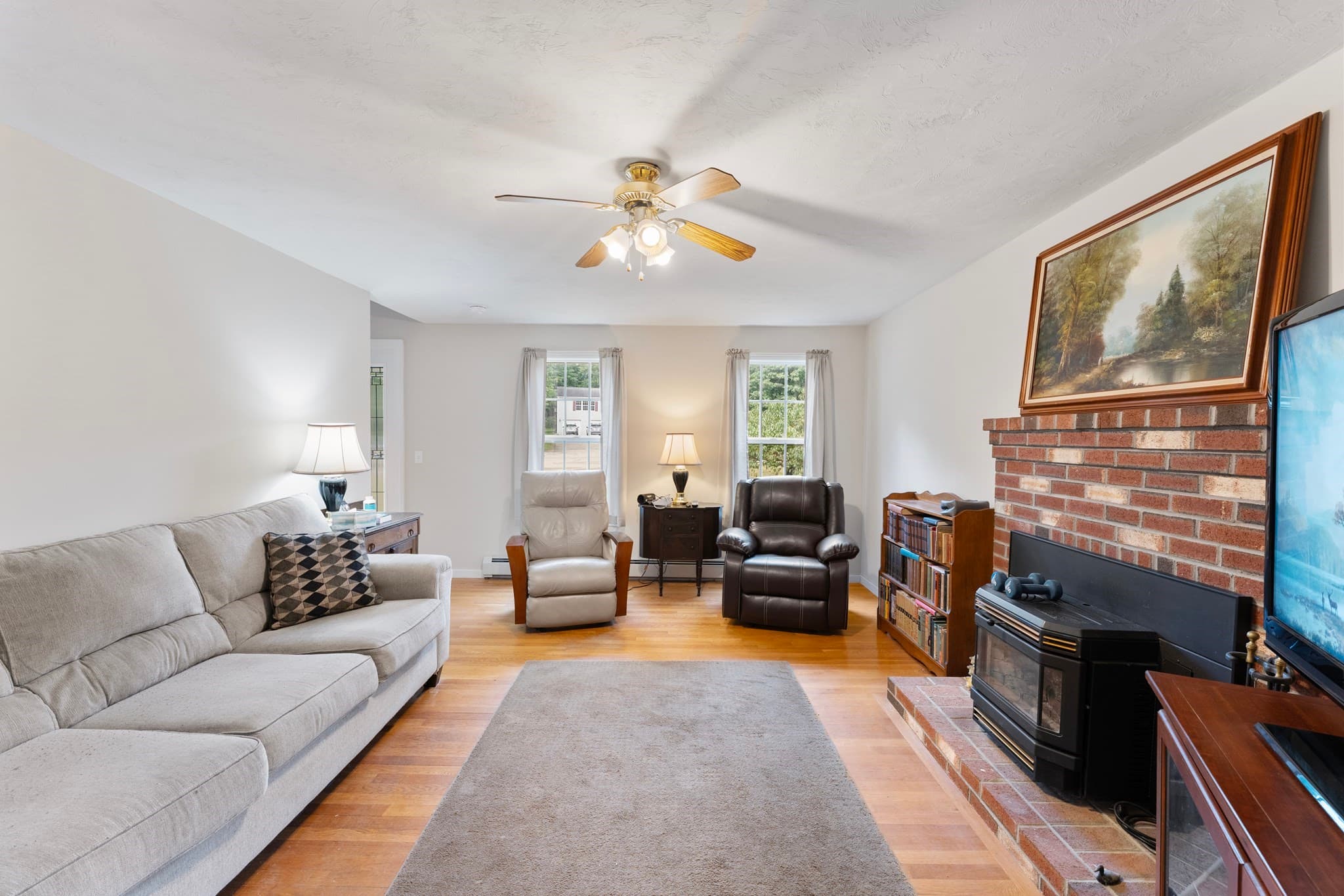 Single Family Residence at 3 Scott Lane, Leicester MA 01524, Leicester, photo 13 of 40