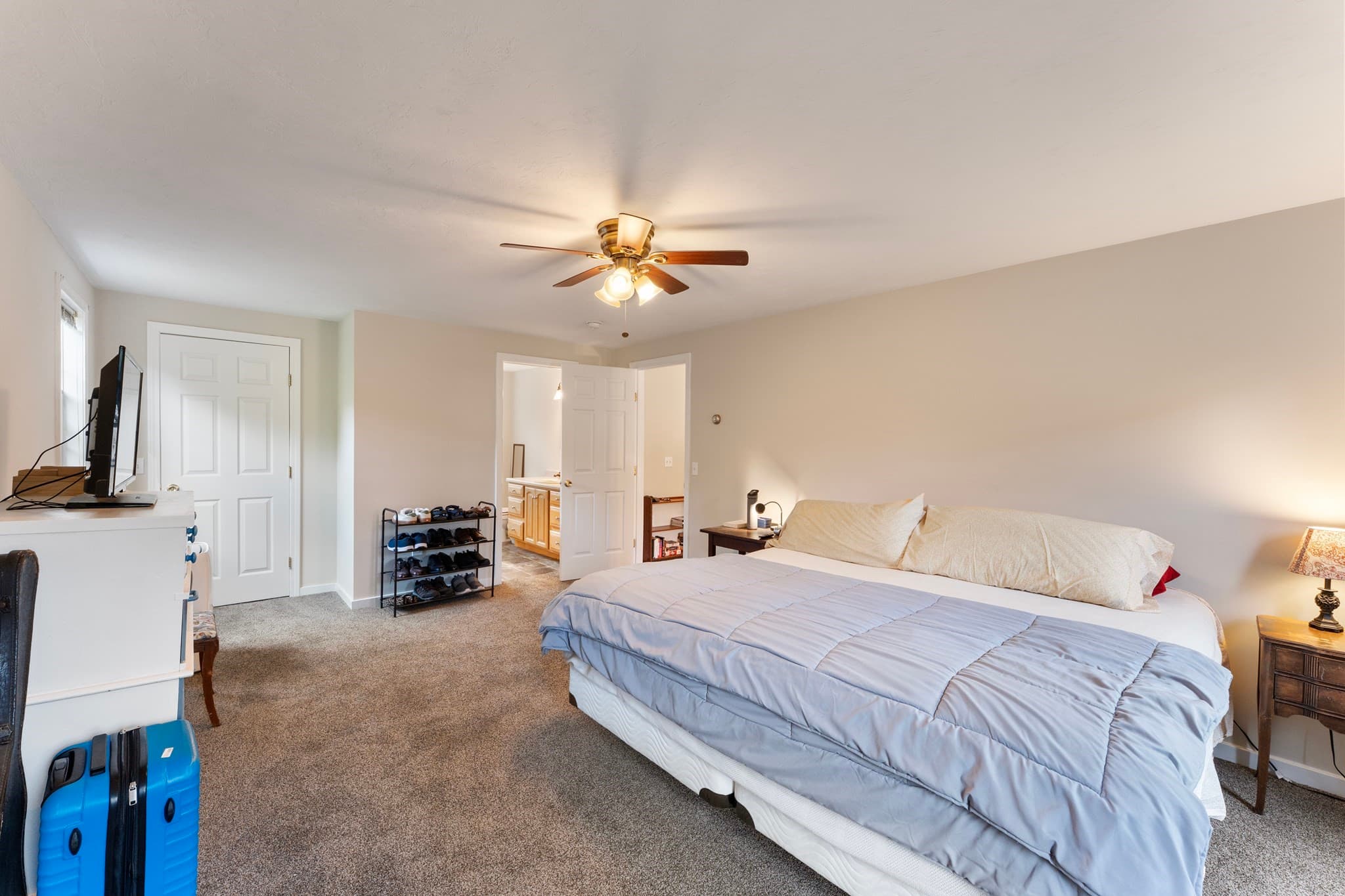 Single Family Residence at 3 Scott Lane, Leicester MA 01524, Leicester, photo 20 of 40