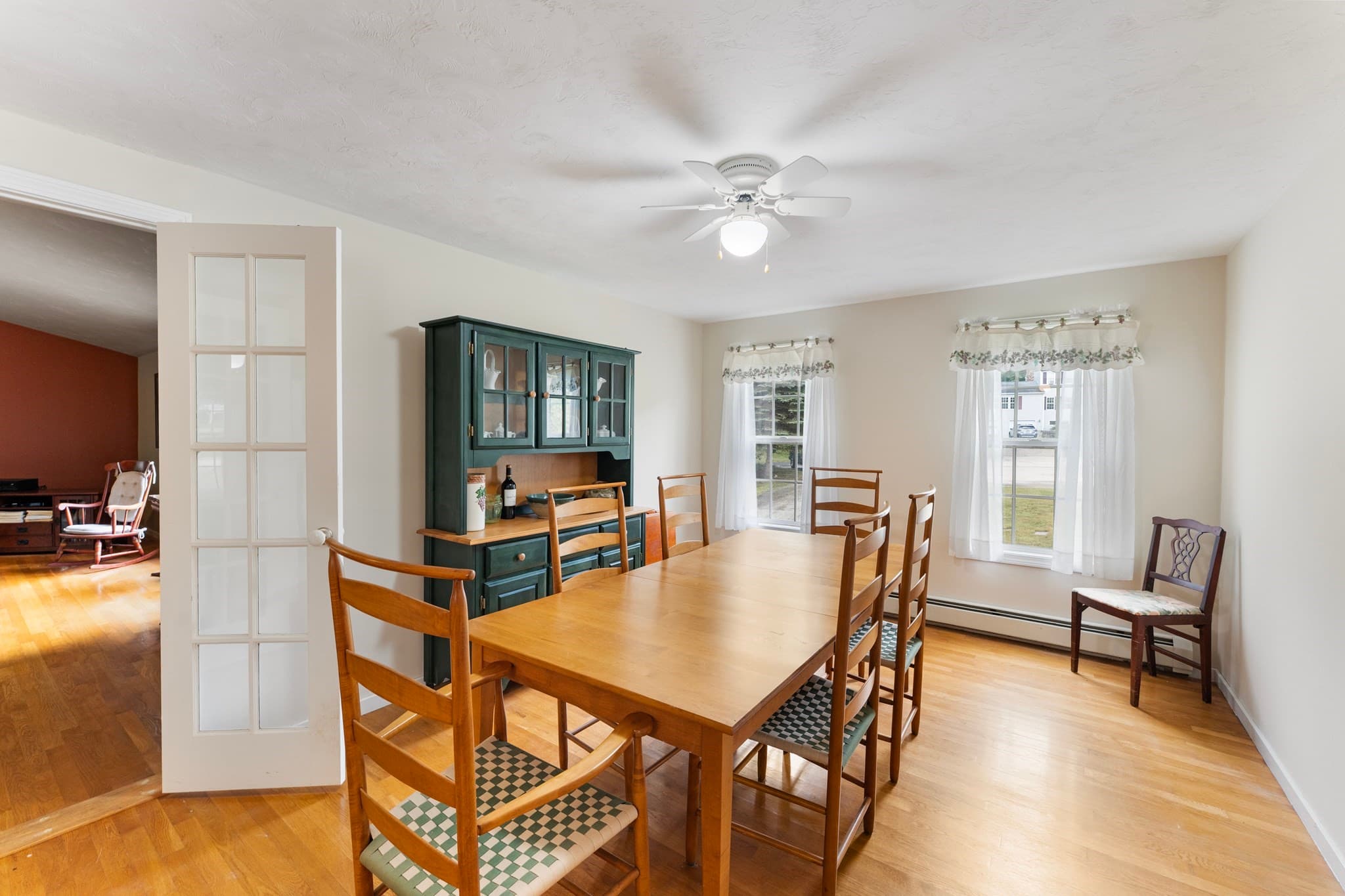Single Family Residence at 3 Scott Lane, Leicester MA 01524, Leicester, photo 9 of 40