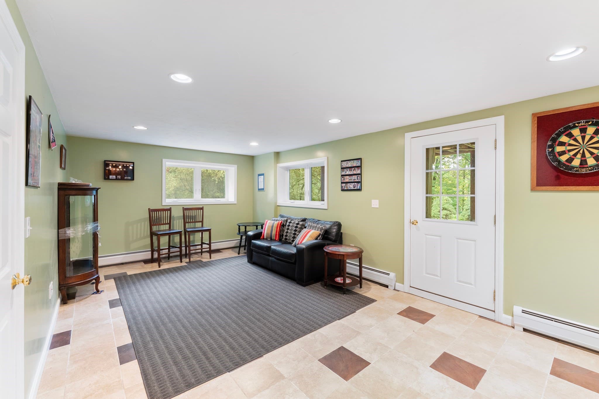 Single Family Residence at 3 Scott Lane, Leicester MA 01524, Leicester, photo 30 of 40