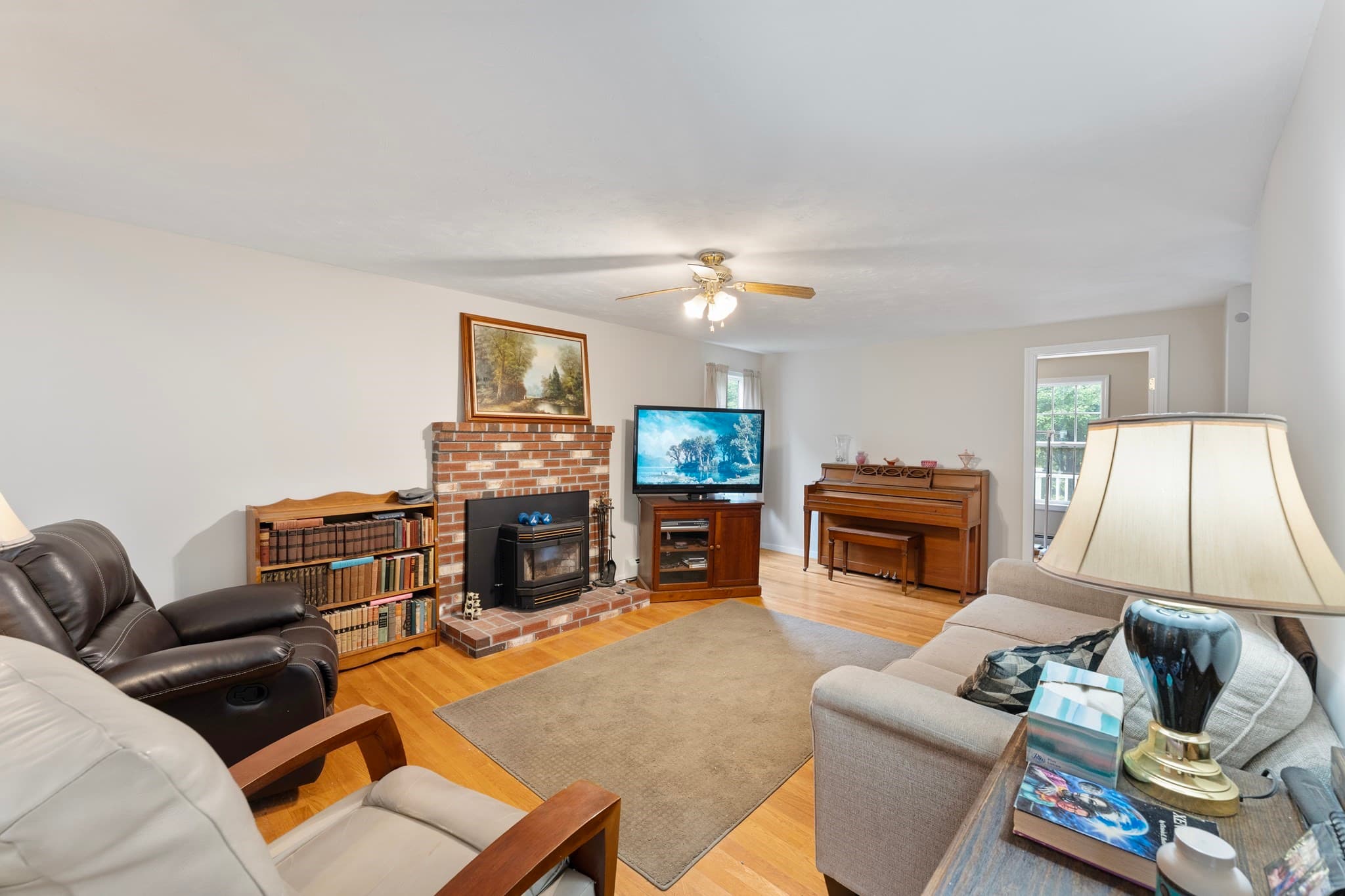 Single Family Residence at 3 Scott Lane, Leicester MA 01524, Leicester, photo 14 of 40