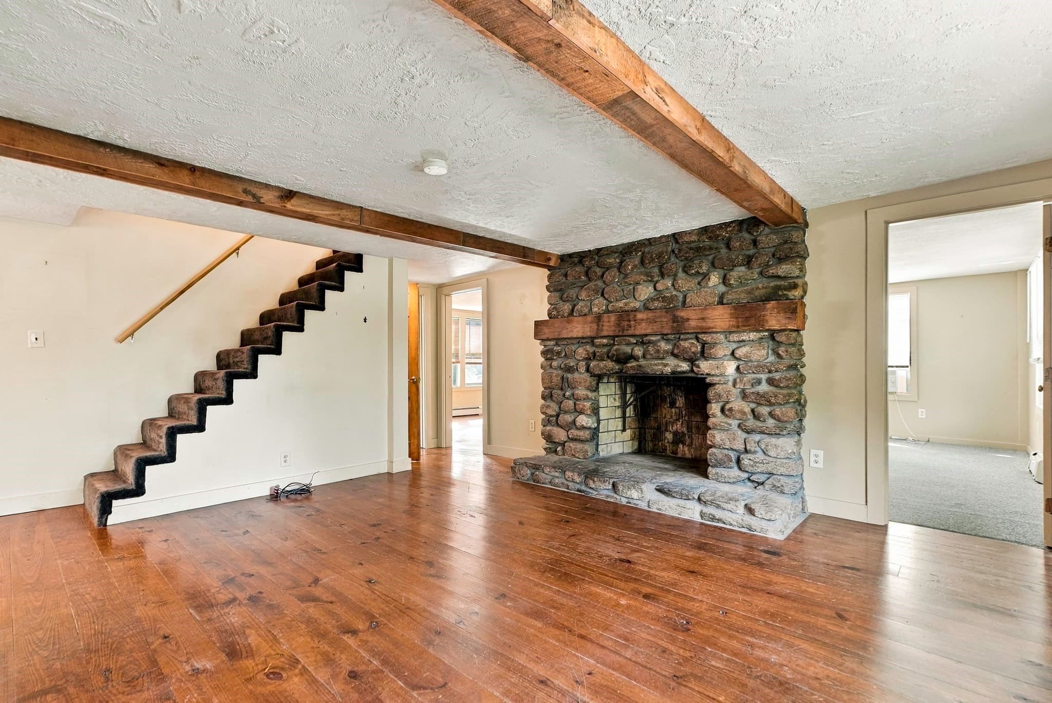 Single Family Residence at 15 North St, Upton MA 01568, Upton, photo 16 of 37