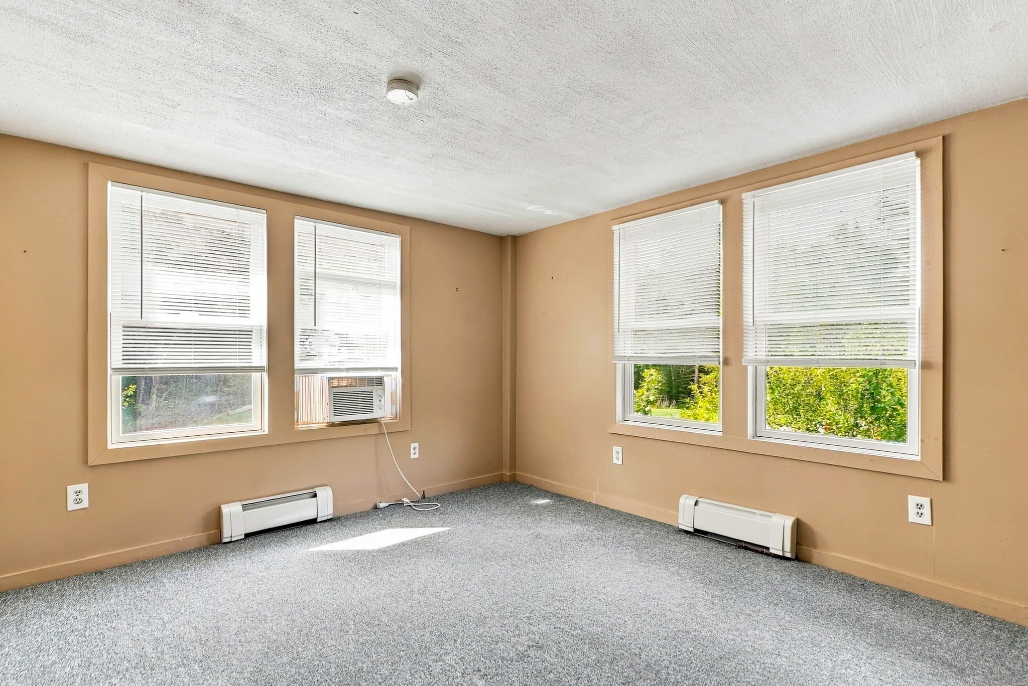 Single Family Residence at 15 North St, Upton MA 01568, Upton, photo 22 of 37