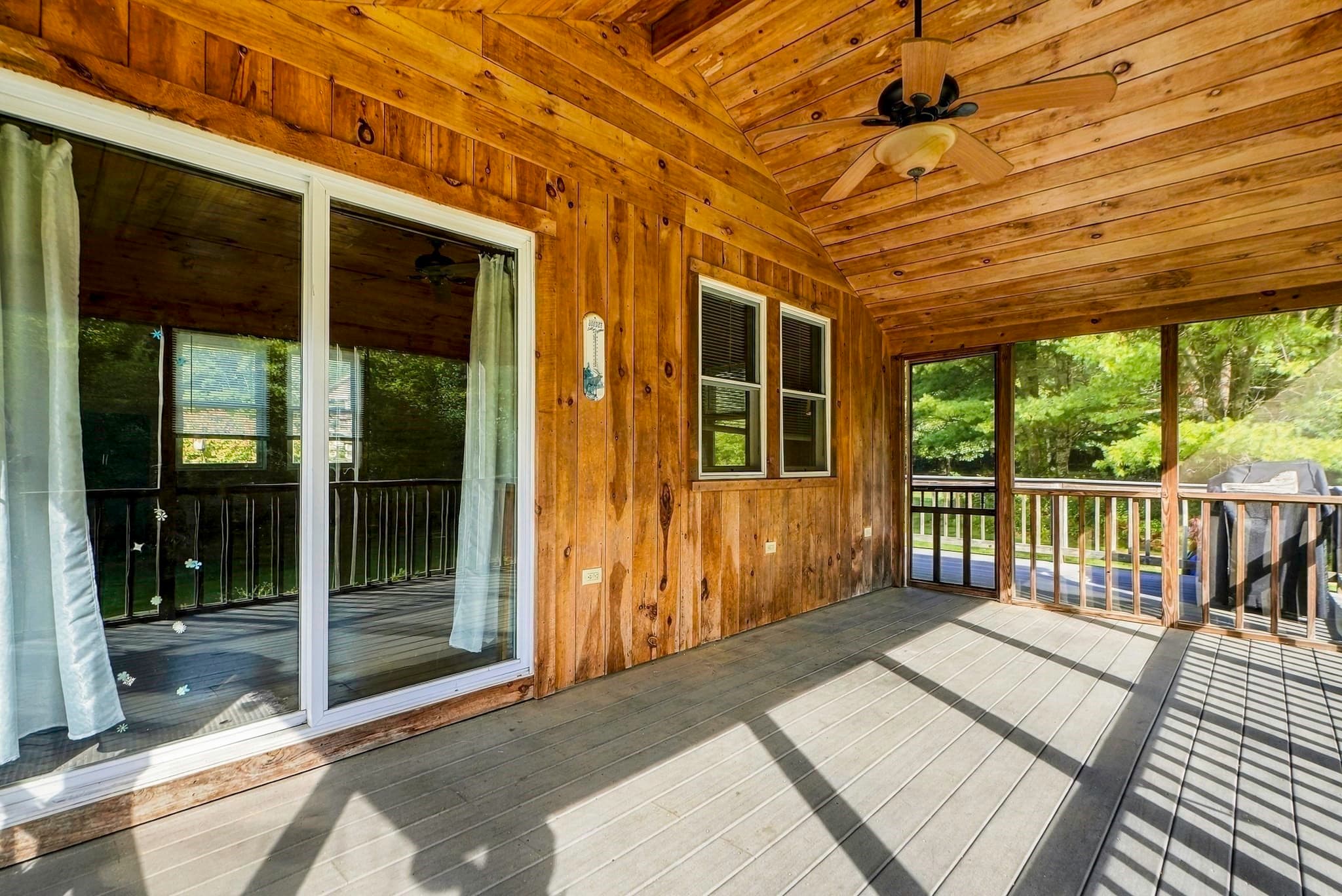 Single Family Residence at 15 North St, Upton MA 01568, Upton, photo 7 of 37