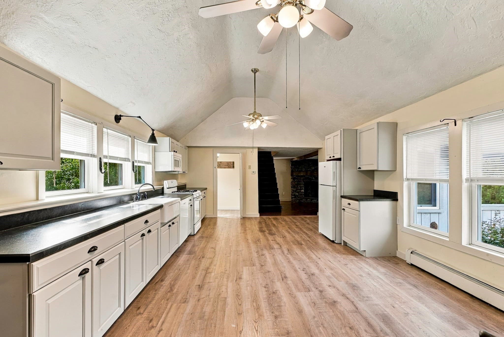 Single Family Residence at 15 North St, Upton MA 01568, Upton, photo 10 of 37