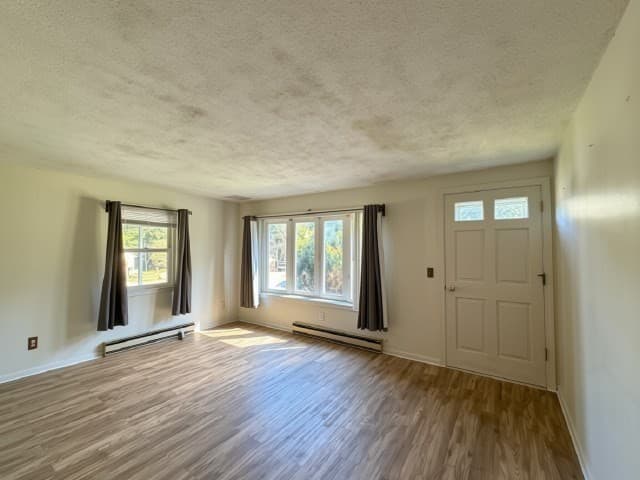 Single Family Residence at 178 N Main St, Templeton MA 01438, Templeton, photo 5 of 25
