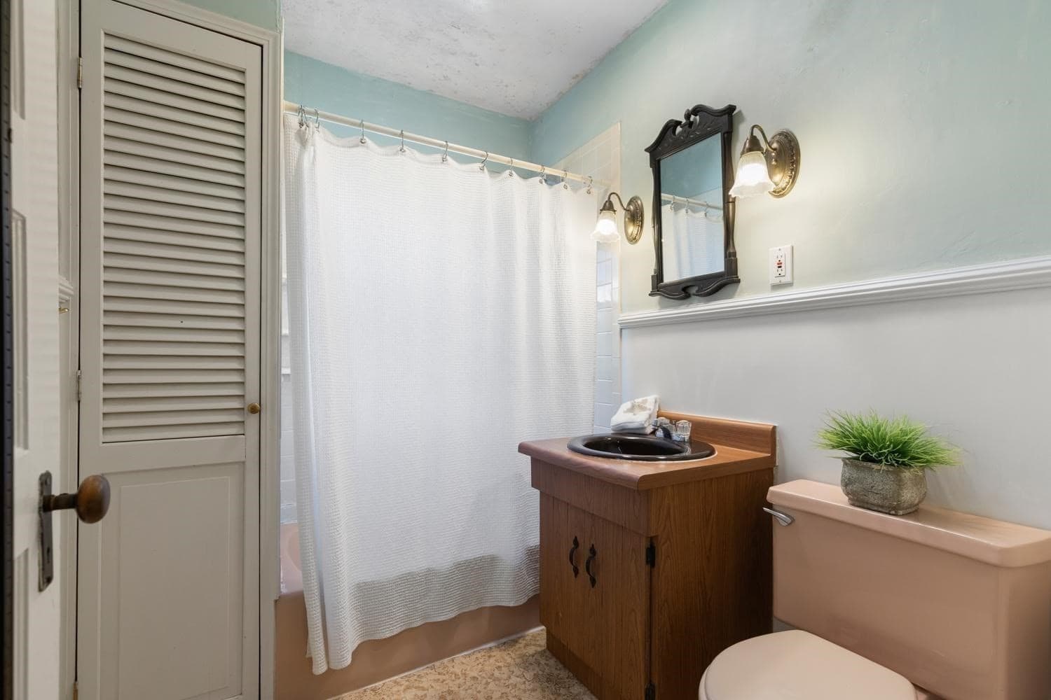 Single Family Residence at 17 Sturtevant St, Beverly MA 01915, Beverly, photo 22 of 34
