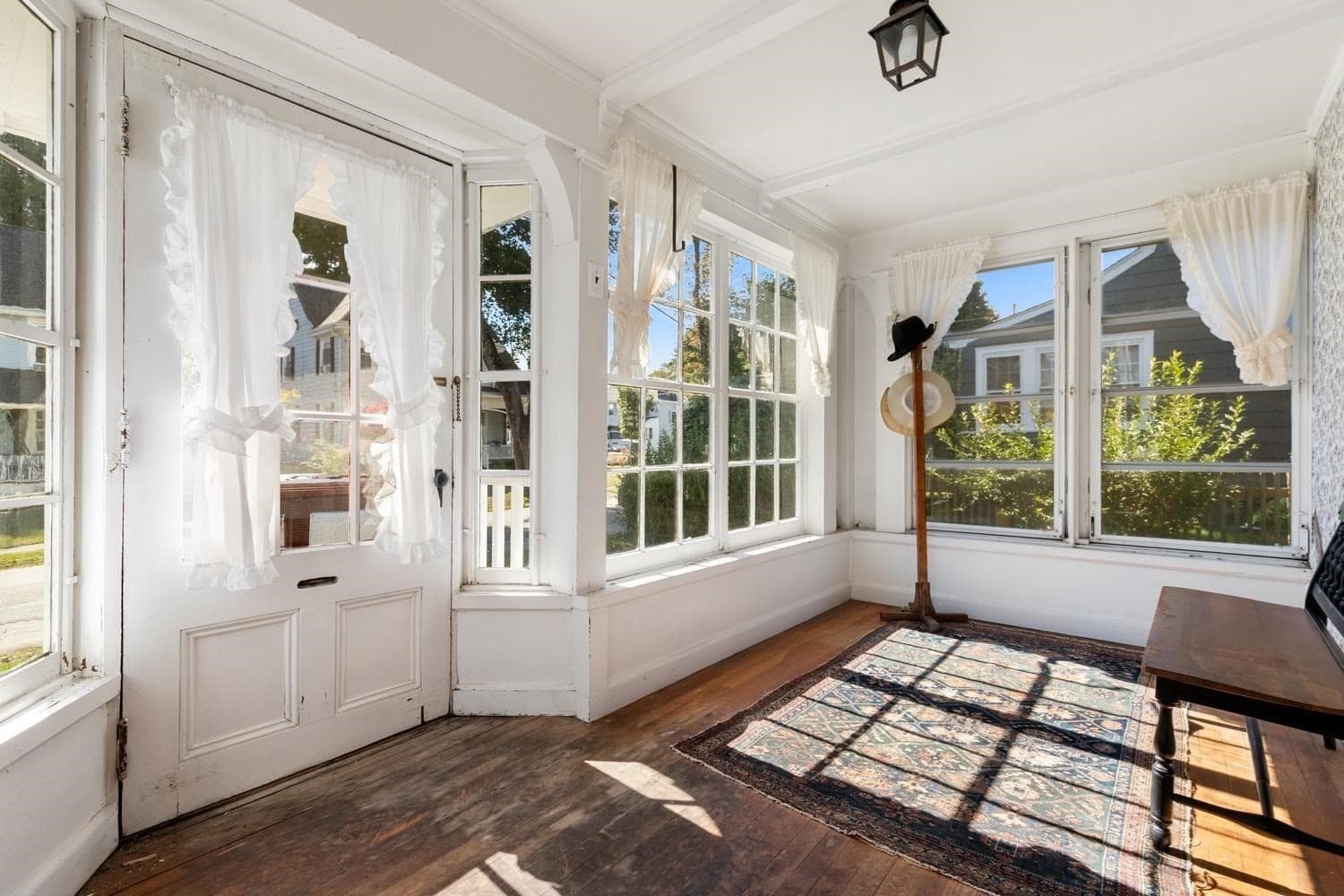 Single Family Residence at 17 Sturtevant St, Beverly MA 01915, Beverly, photo 3 of 34