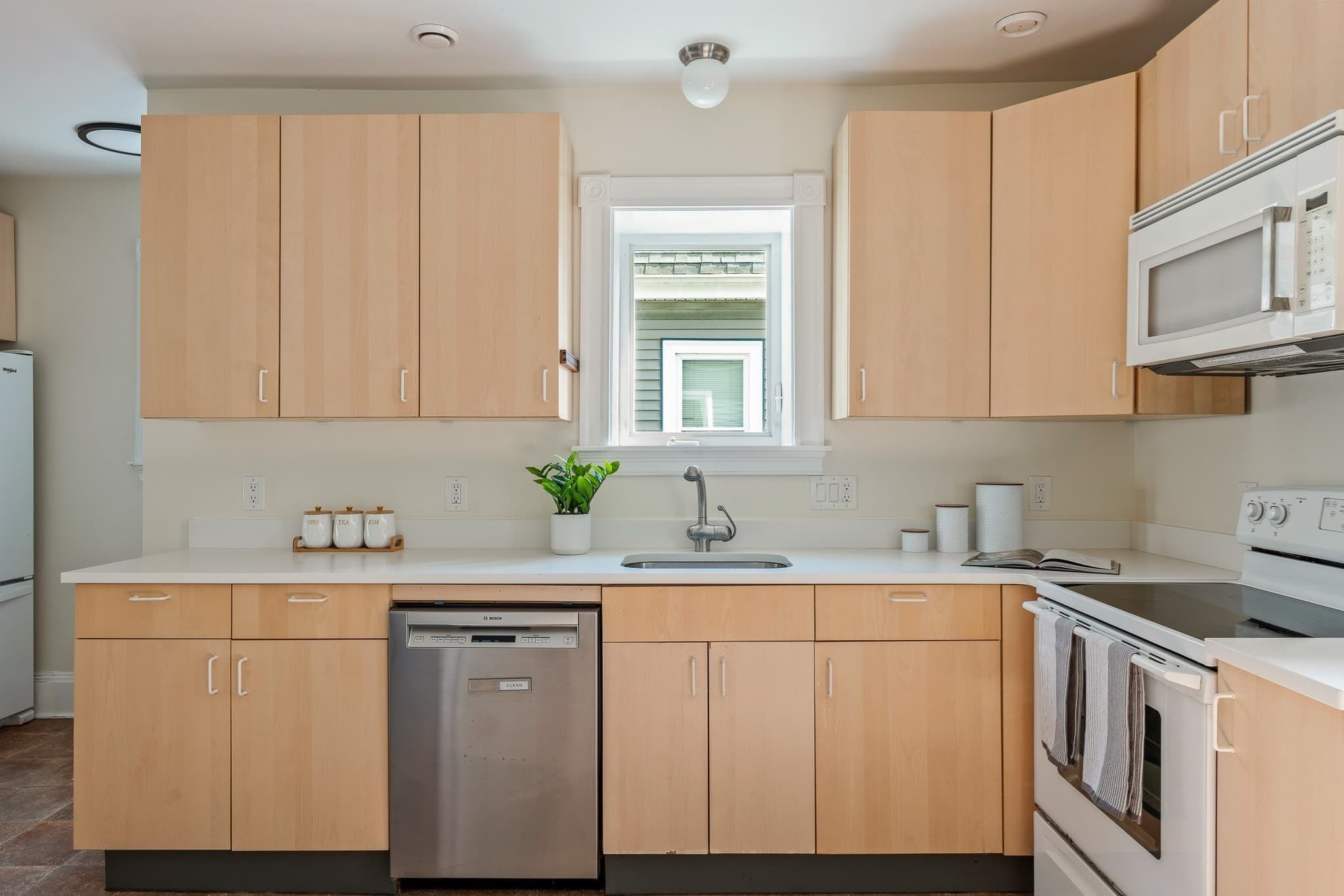 Condominium at 26 Princeton St # 26, Medford MA 02155, Medford, photo 5 of 15