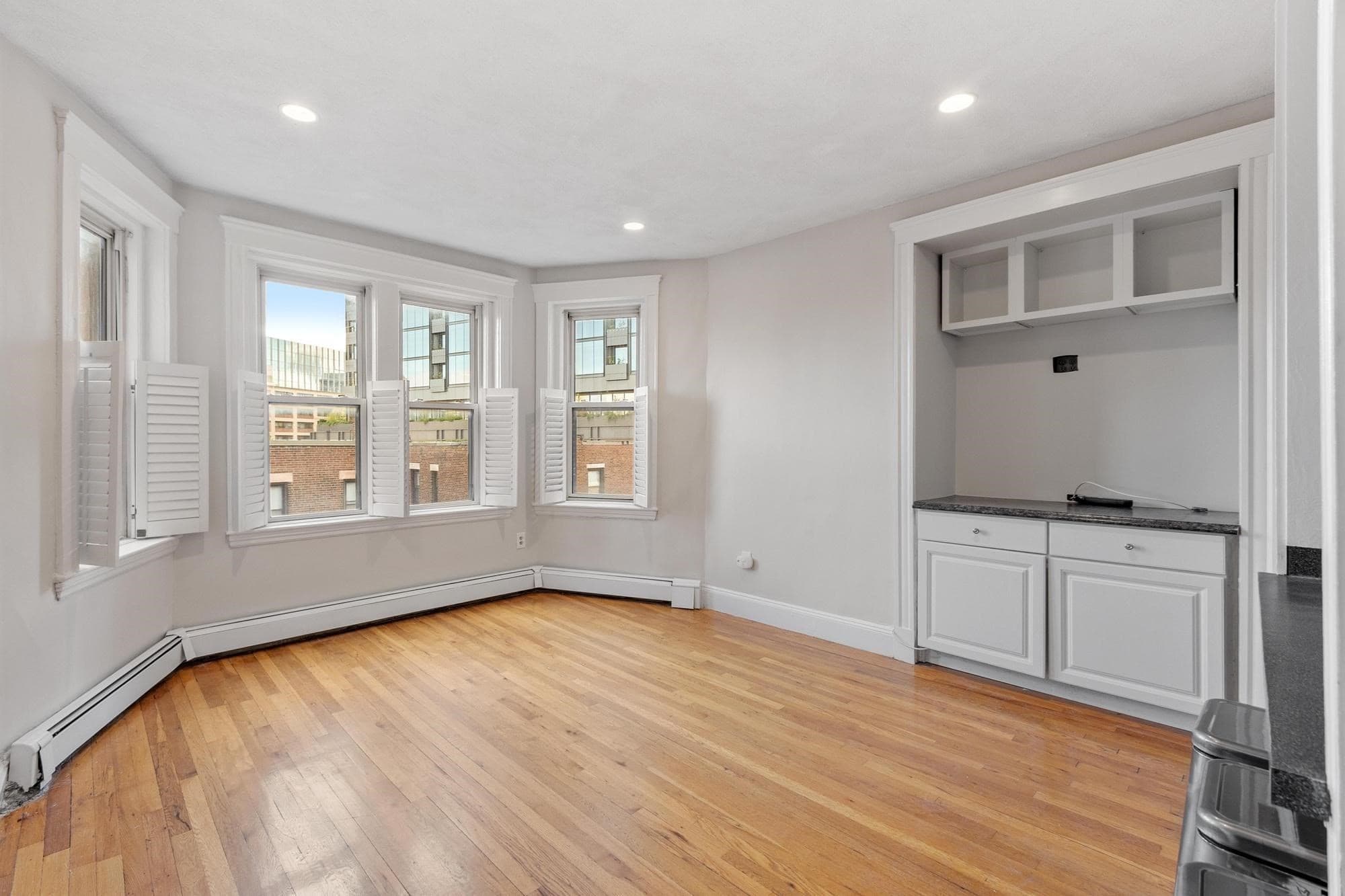 Condominium at 451 Park Dr # 4D, Boston MA 02215, Boston, photo 5 of 26