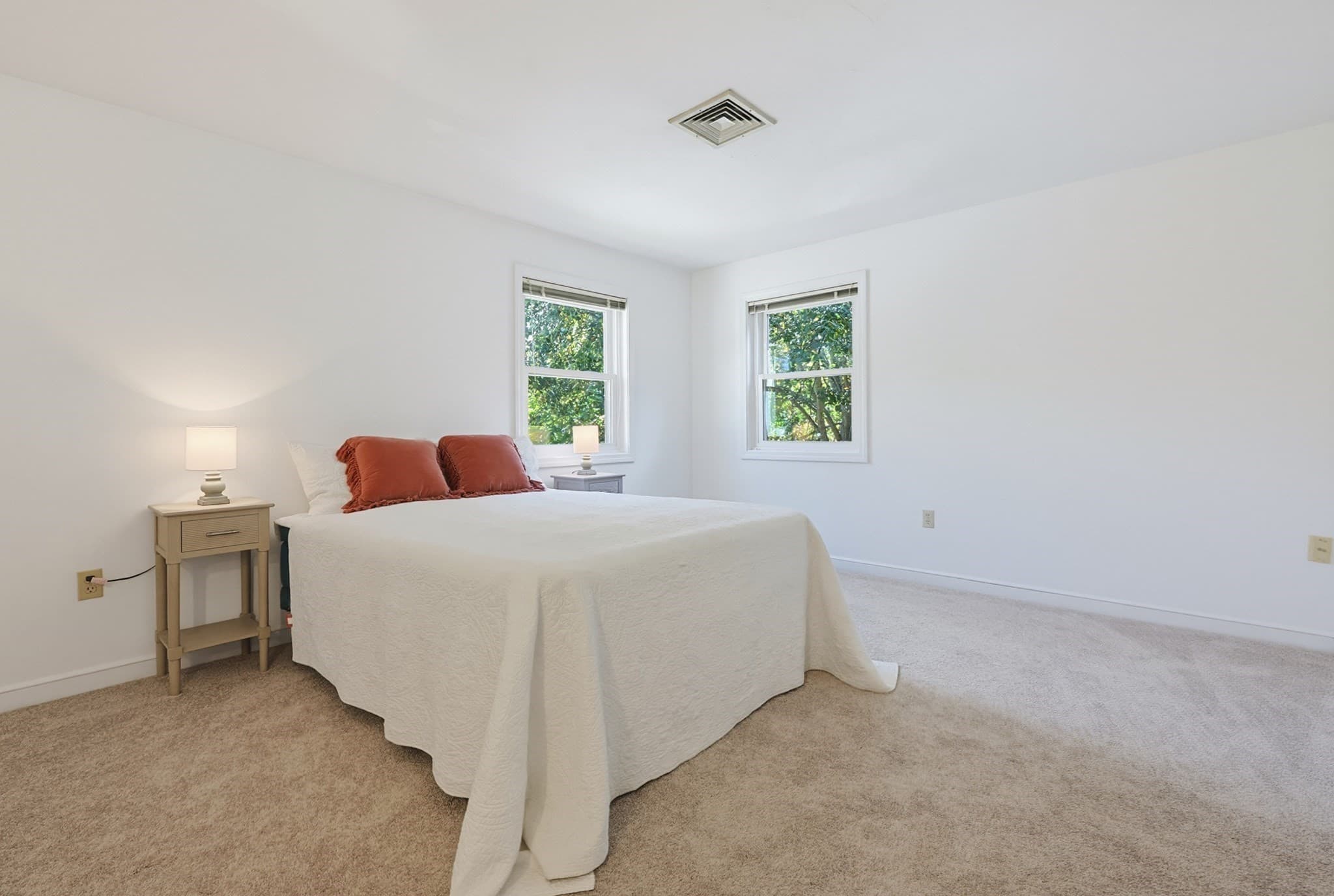 Condominium at 47 Rose Ct # 47, Norwood MA 02062, Norwood, photo 20 of 33