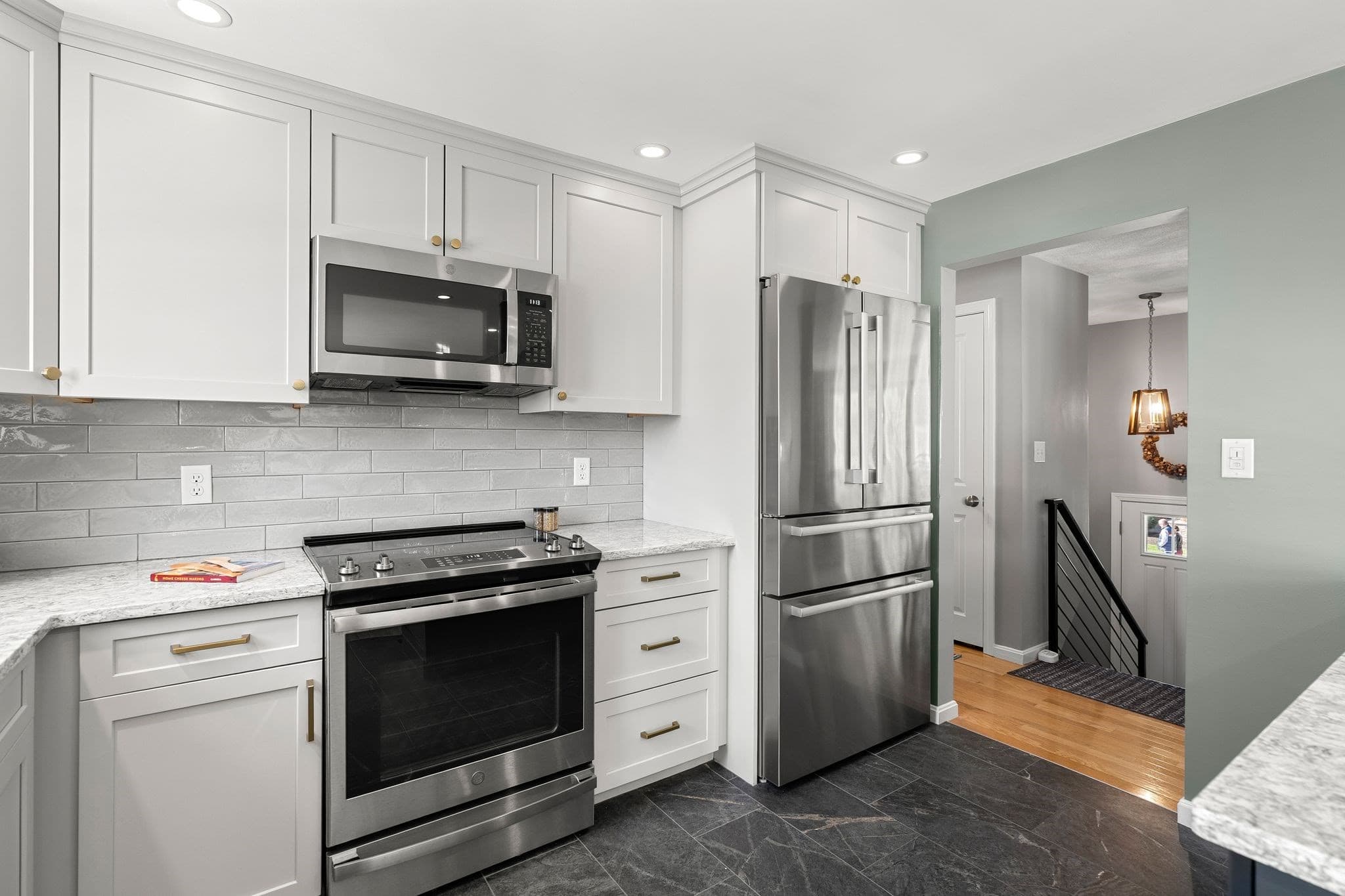 Single Family Residence at 20 Humboldt Ave, Burlington MA 01803, Burlington, photo 10 of 42