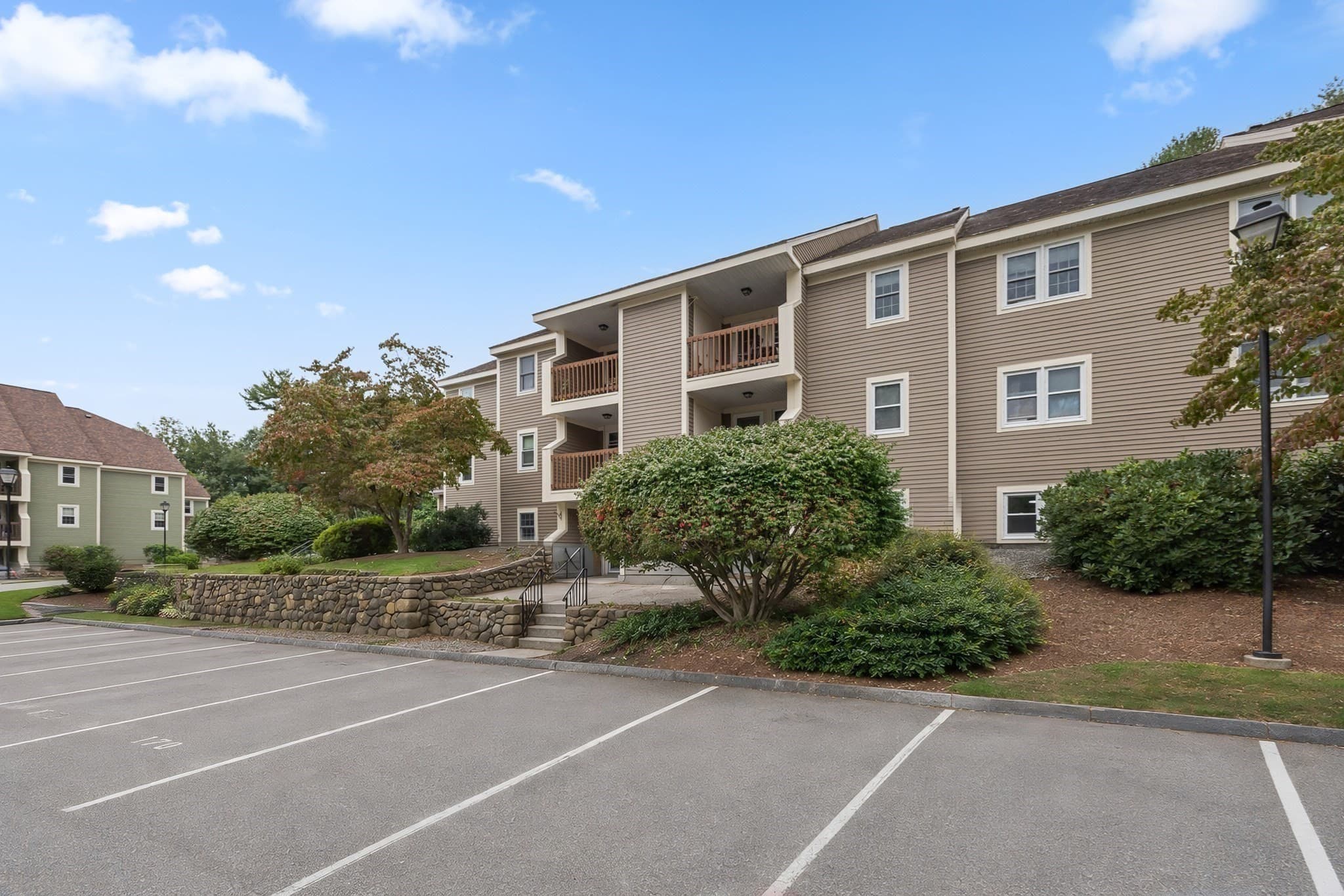 Condominium at 171 Heritage Dr # 171, Northbridge MA 01588, Northbridge, photo 28 of 33