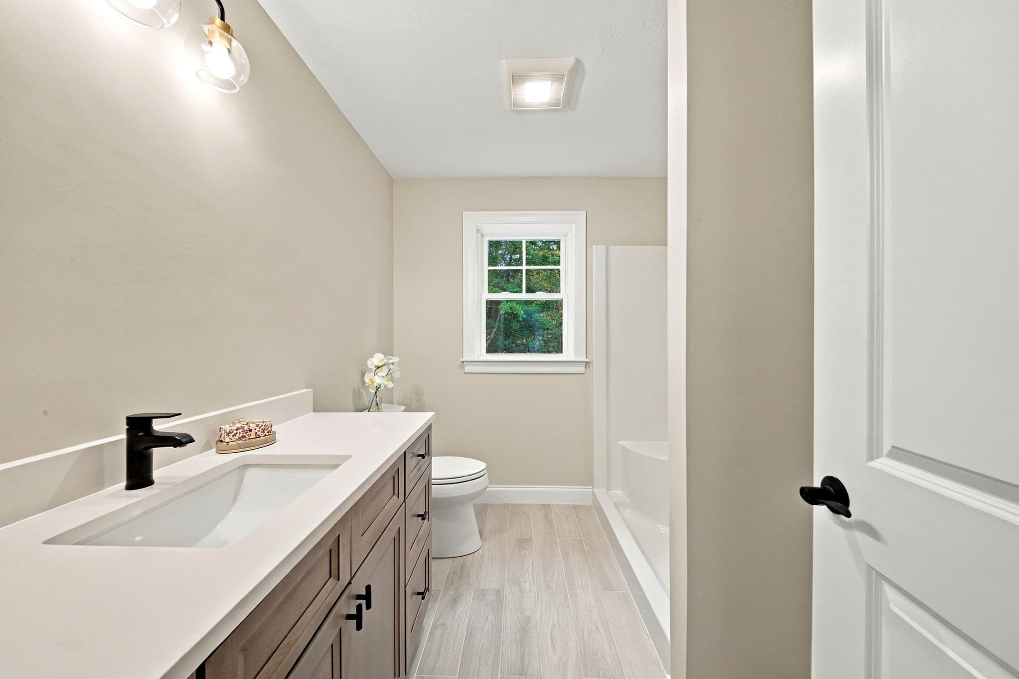Single Family Residence at 81 Sherrick Ave., Holbrook MA 02343, Holbrook, photo 27 of 35