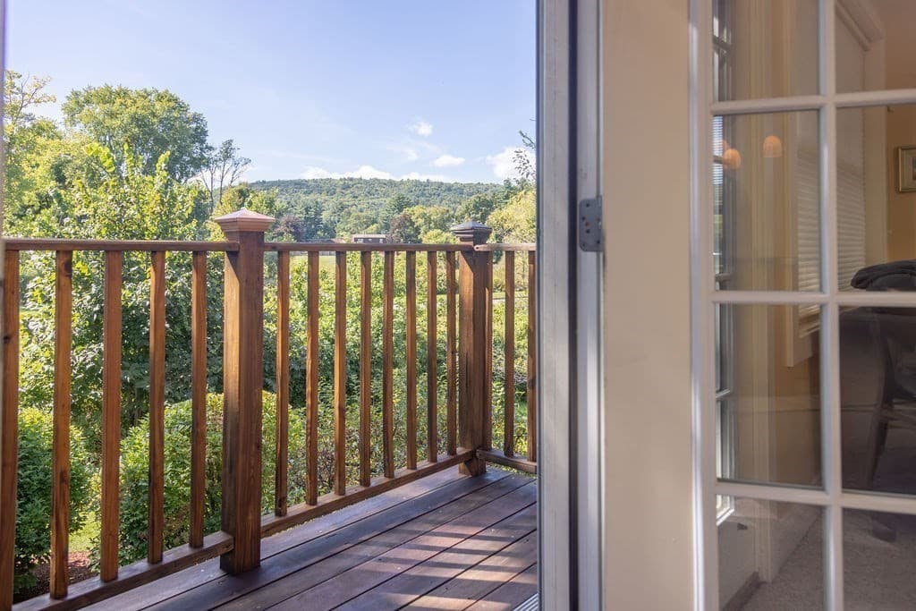 Condominium at 26 Myers Farm Lane # 26, Greenfield MA 01301, Greenfield, photo 7 of 38
