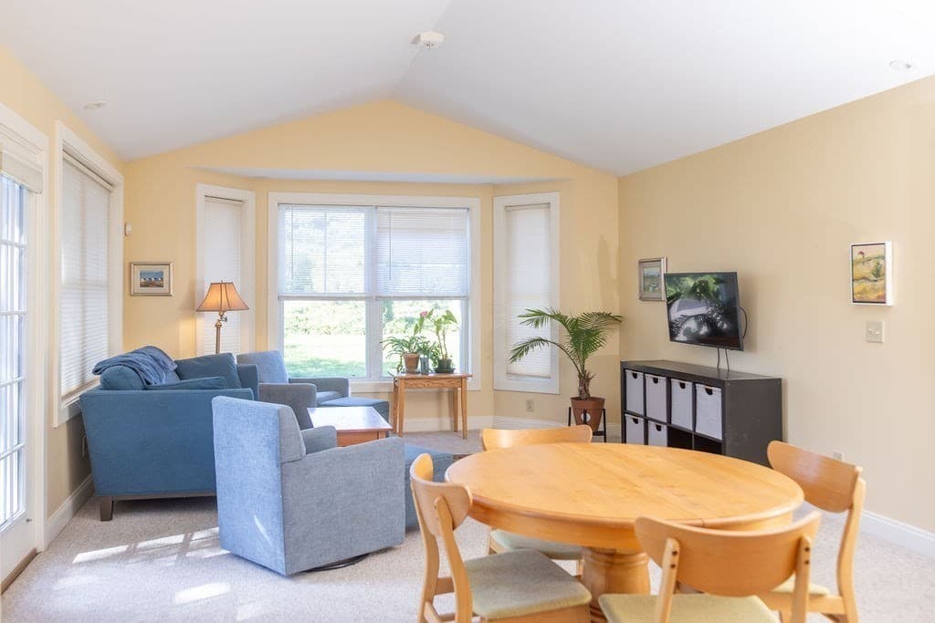 Condominium at 26 Myers Farm Lane # 26, Greenfield MA 01301, Greenfield, photo 4 of 38
