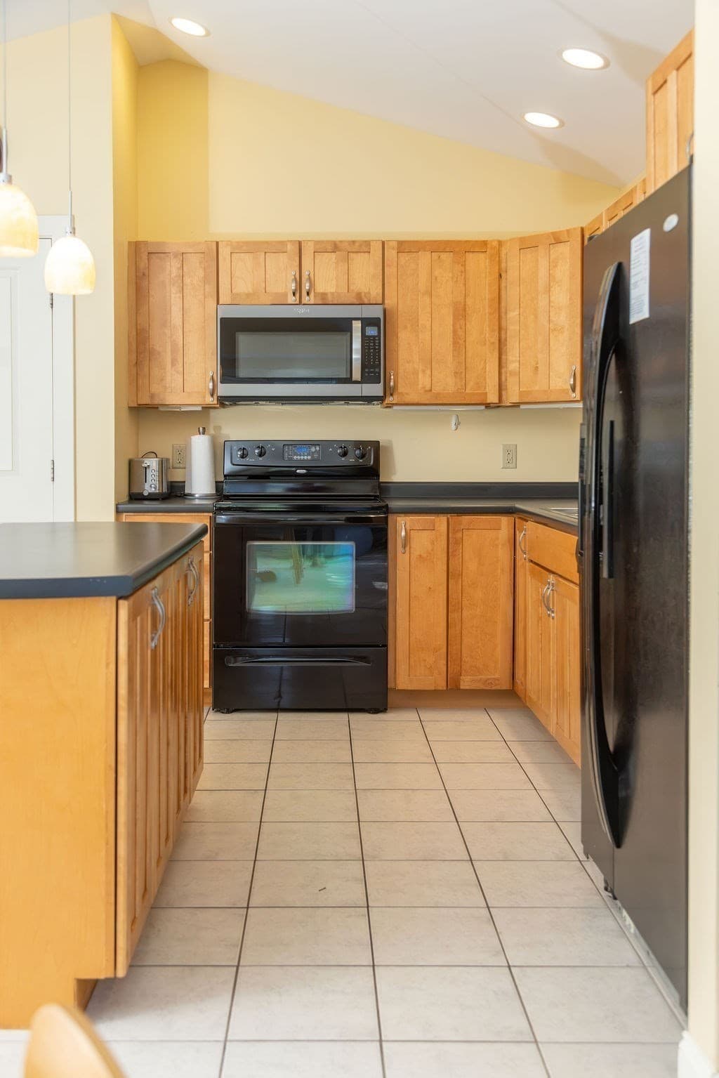 Condominium at 26 Myers Farm Lane # 26, Greenfield MA 01301, Greenfield, photo 8 of 38