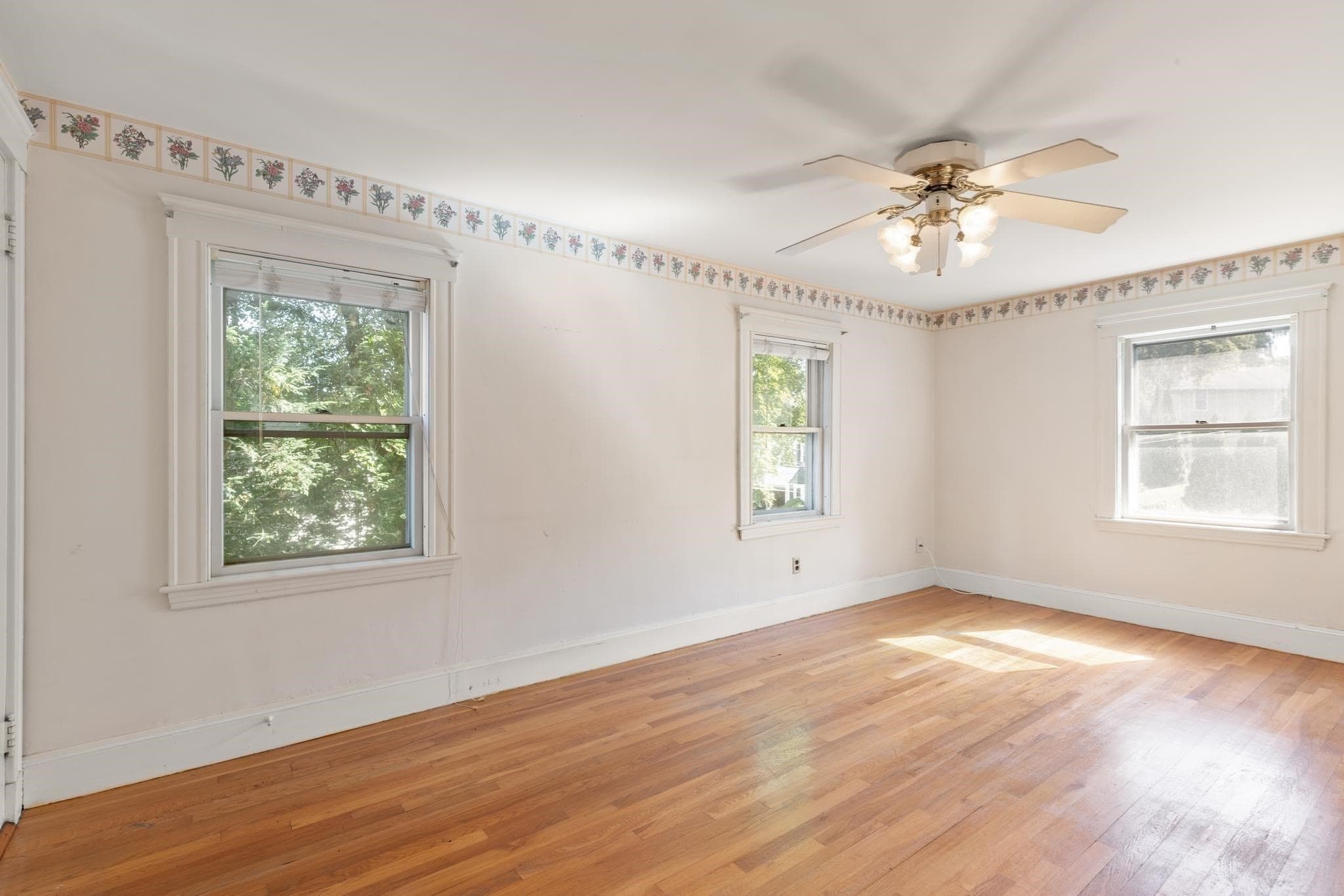 Single Family Residence at 16 Suffolk Street, Medford MA 02155, Medford, photo 20 of 34