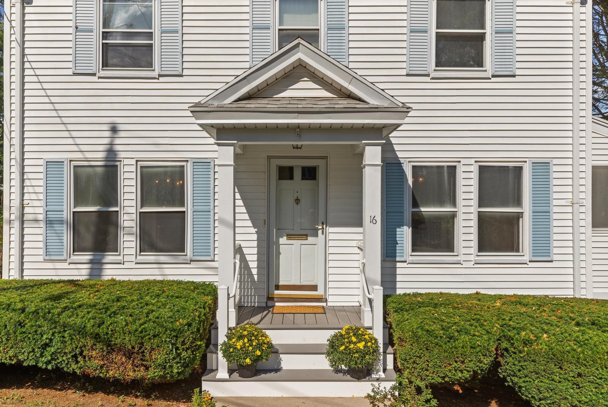 Single Family Residence at 16 Suffolk Street, Medford MA 02155, Medford, photo 4 of 34