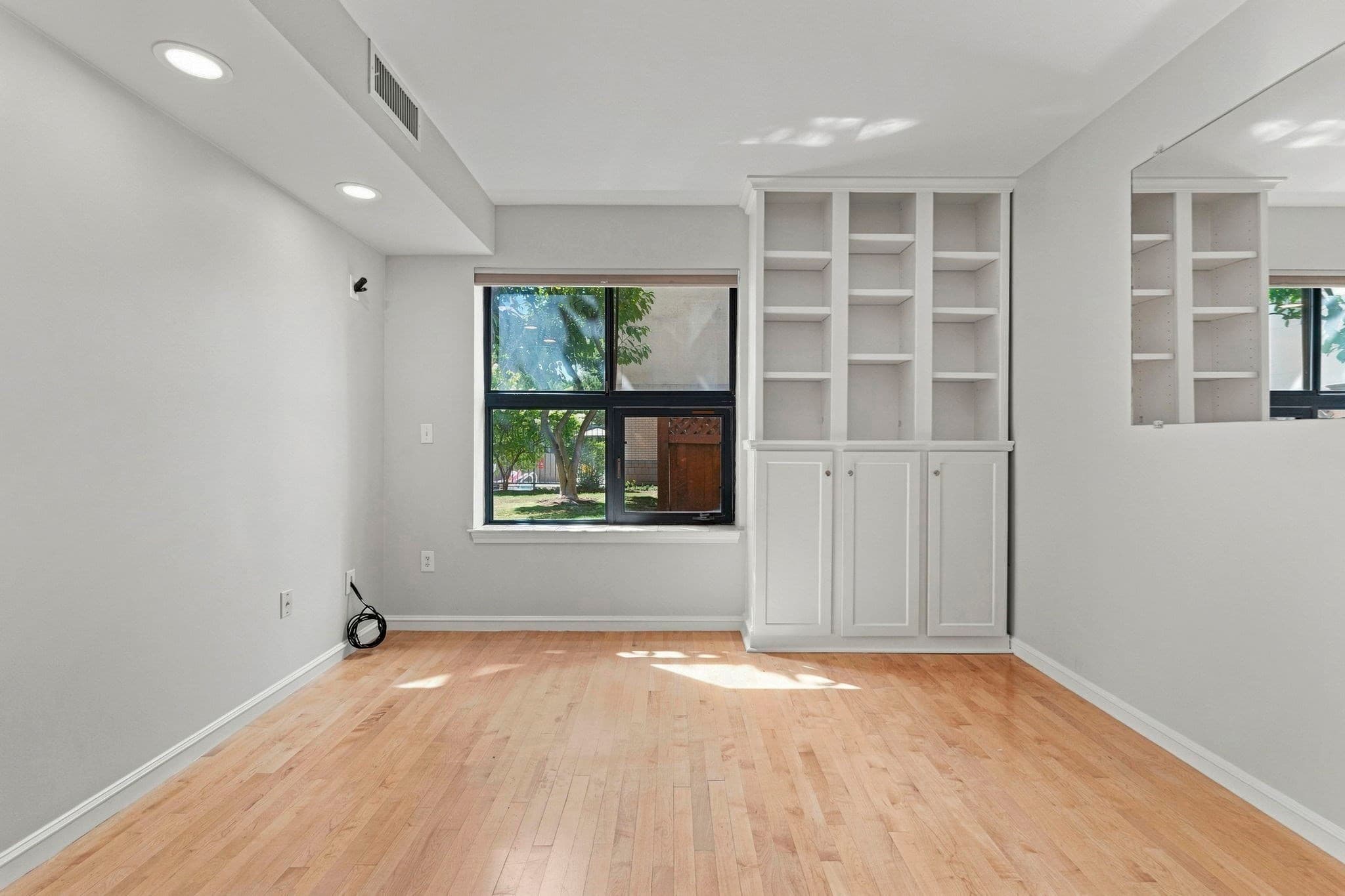 Condominium at 170 Gore St # 117, Cambridge MA 02141, Cambridge, photo 13 of 24