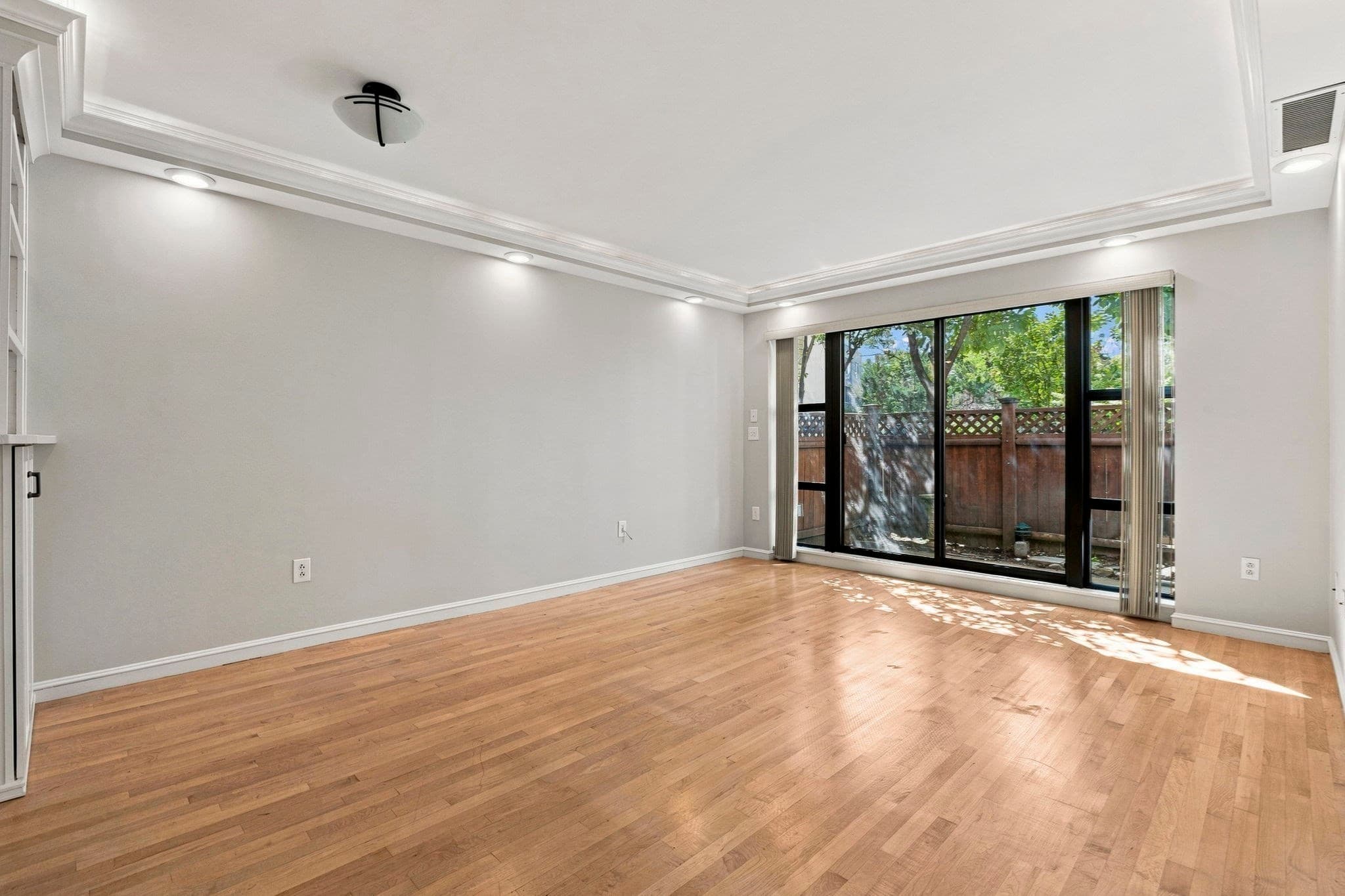 Condominium at 170 Gore St # 117, Cambridge MA 02141, Cambridge, photo 7 of 24